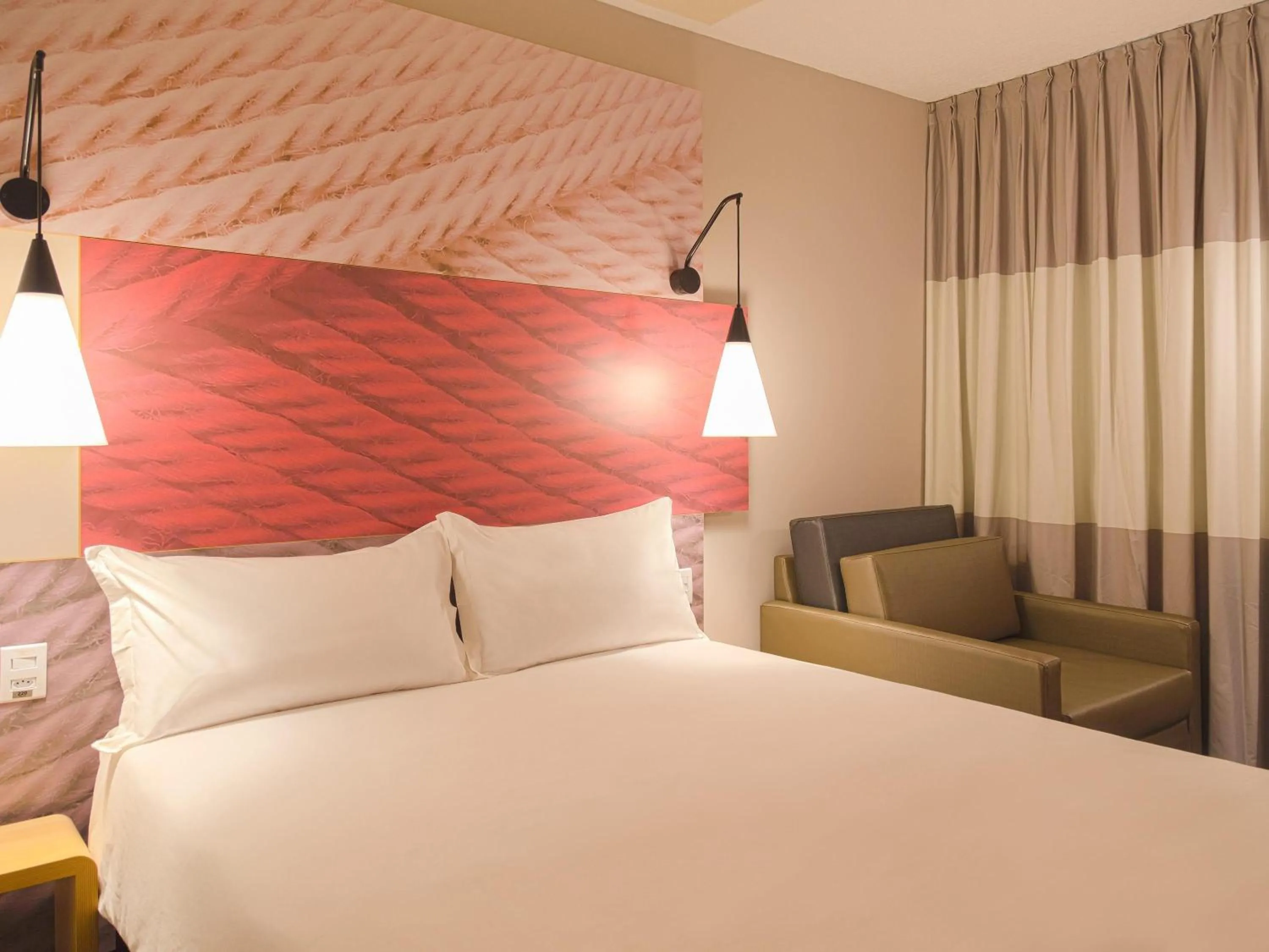 Bedroom, Bed in ibis Igrejinha