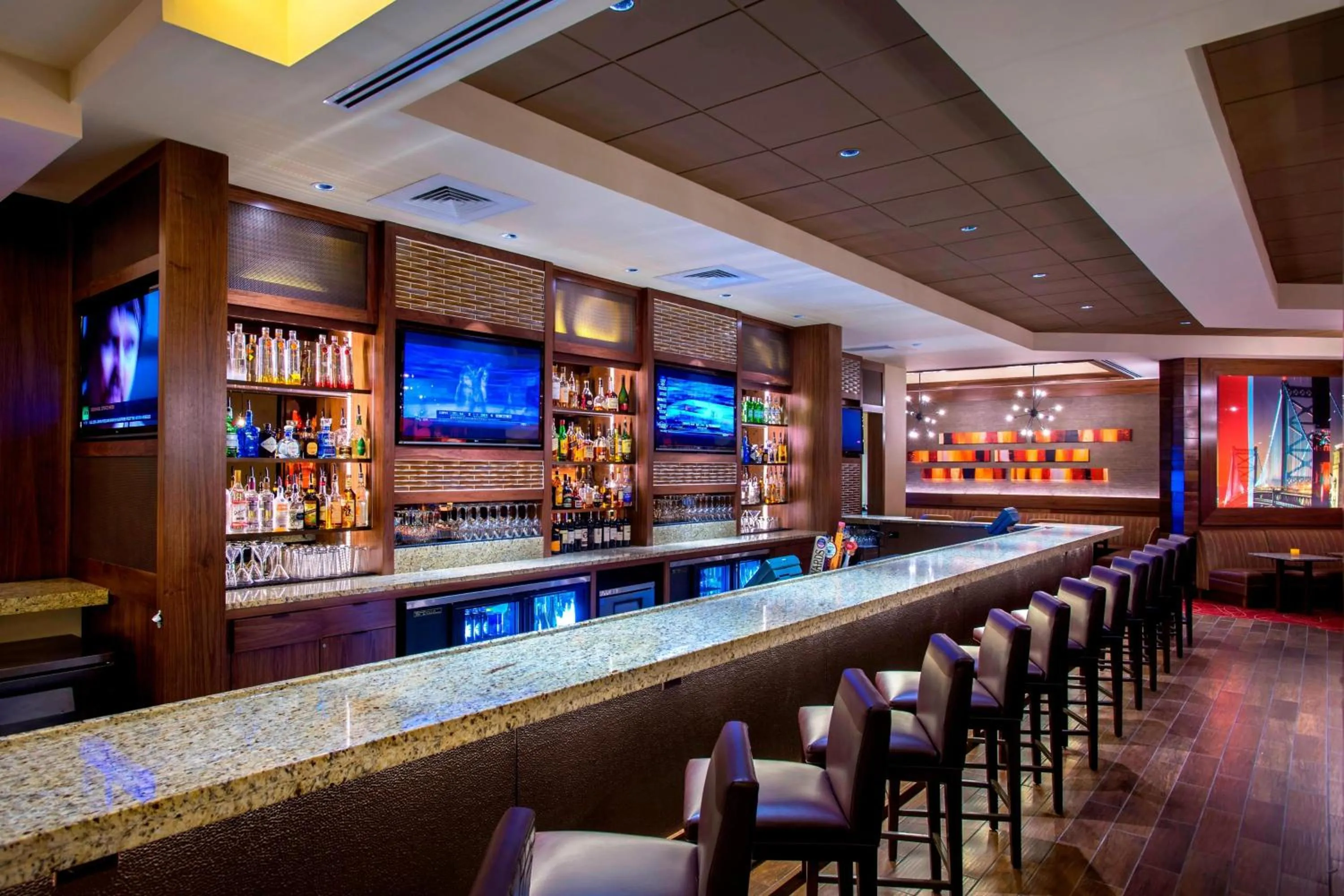 Lounge or bar in Philadelphia Airport Marriott
