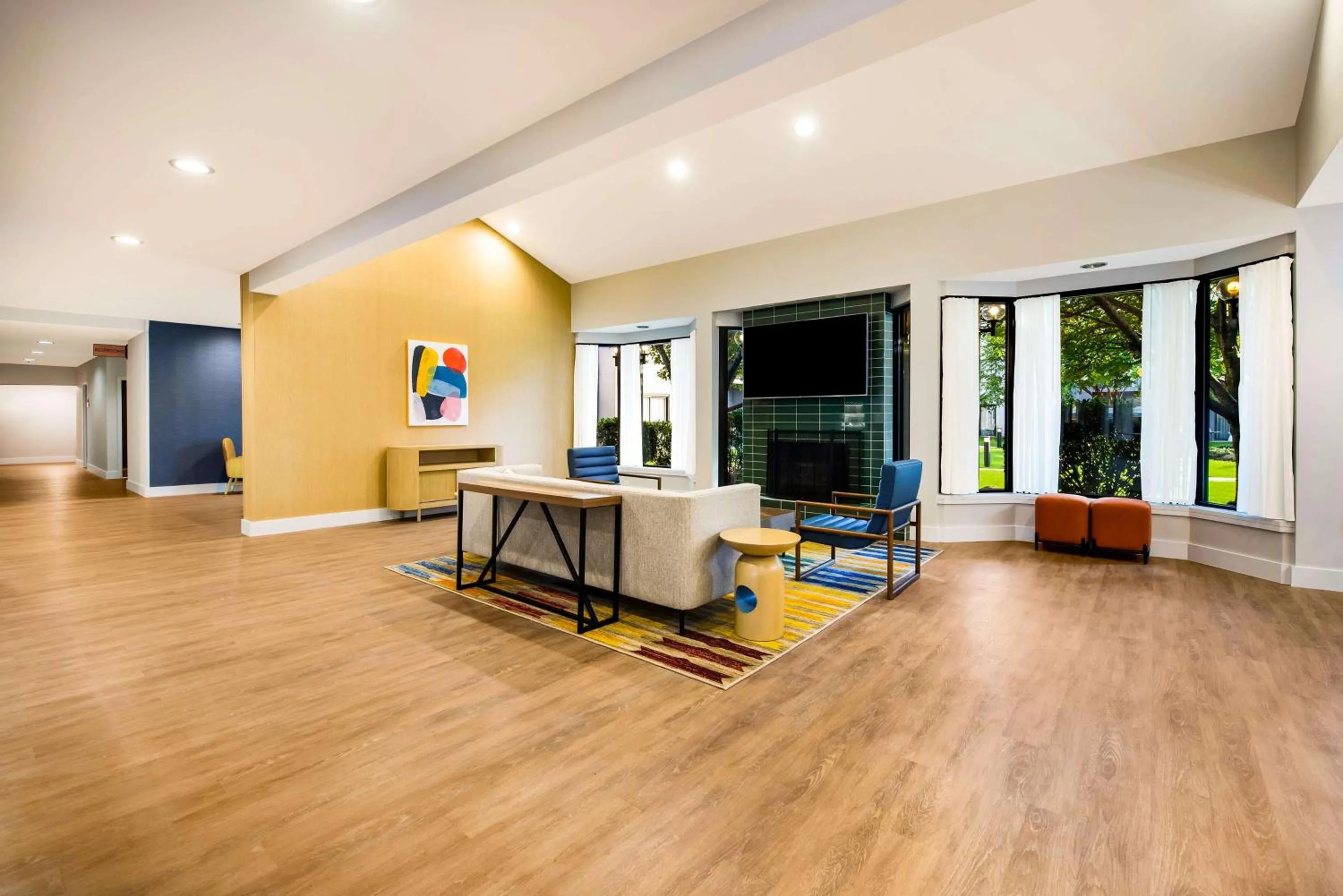 Lobby or reception in Sonesta Select Philadelphia Airport