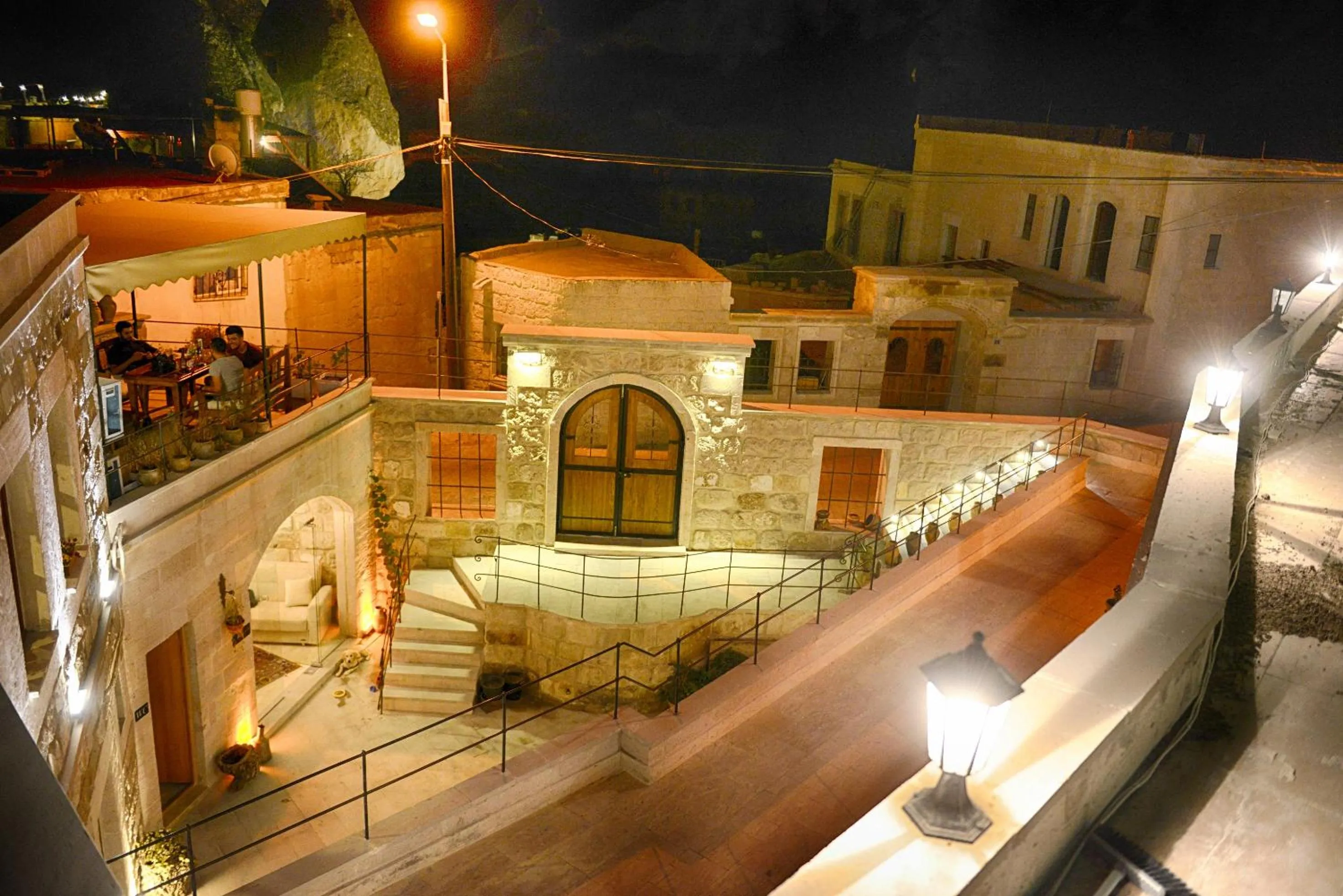 Property building in Salkım Cave House