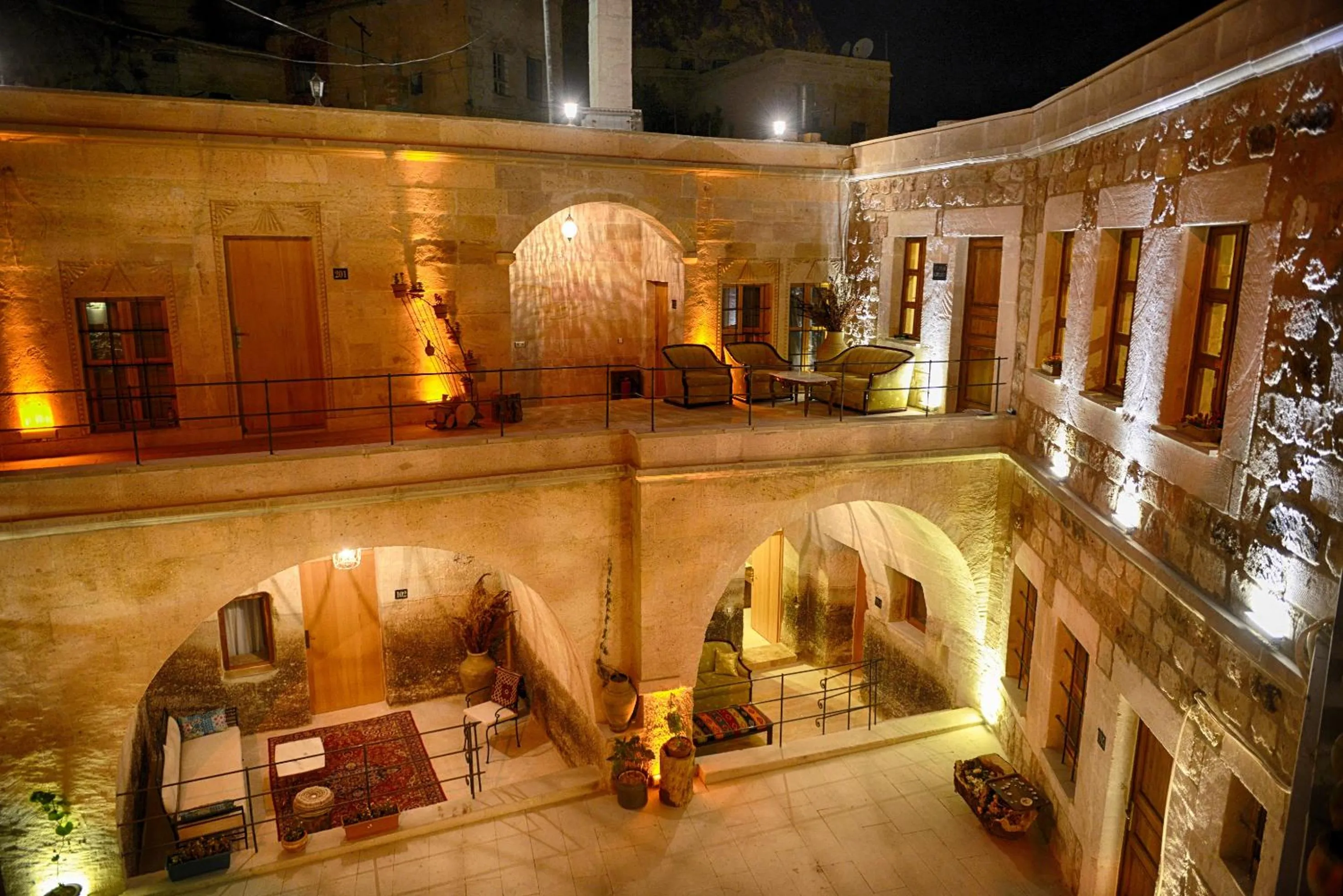 Property building in Salkım Cave House