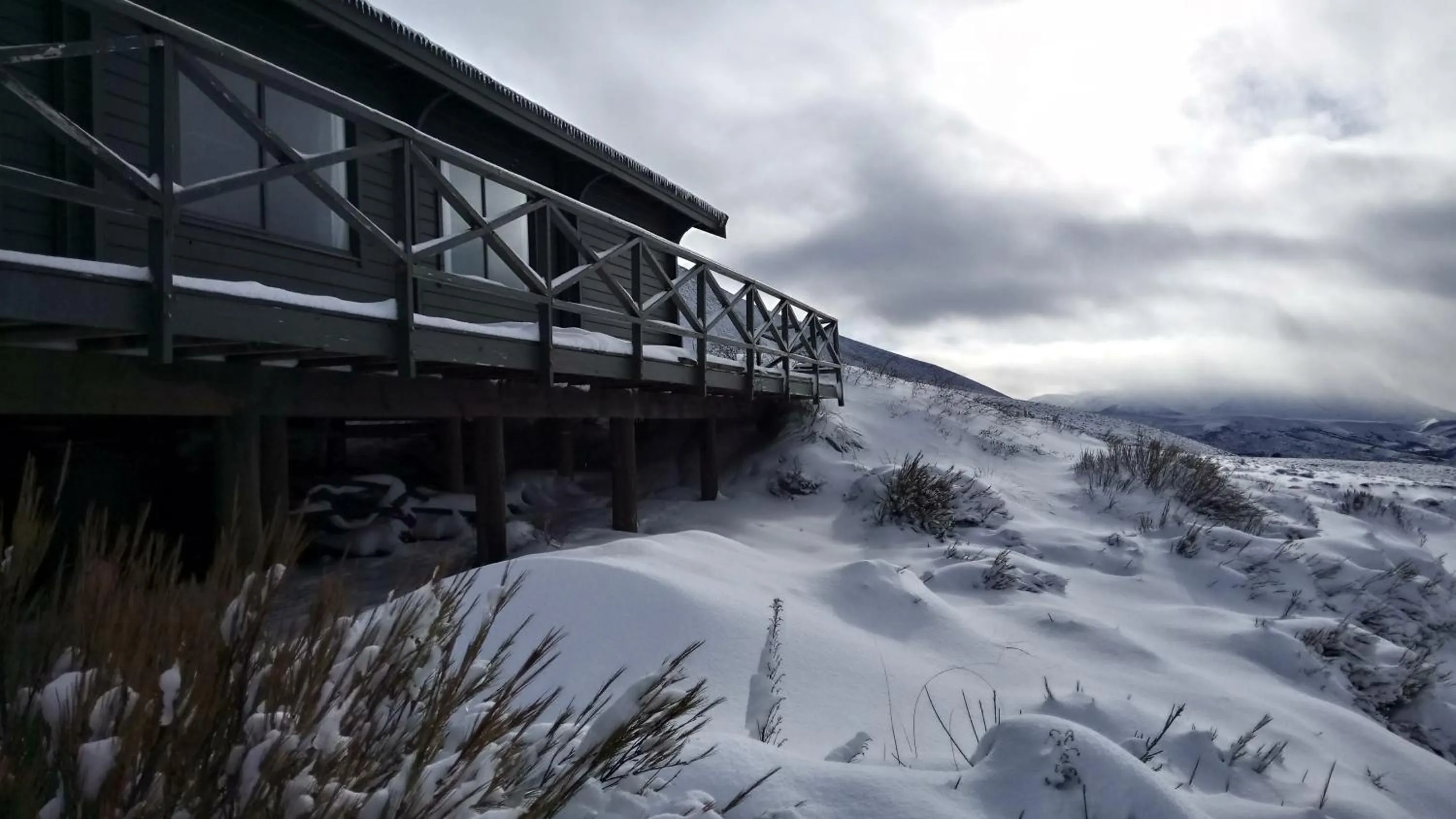 Property building in Porters Lodge