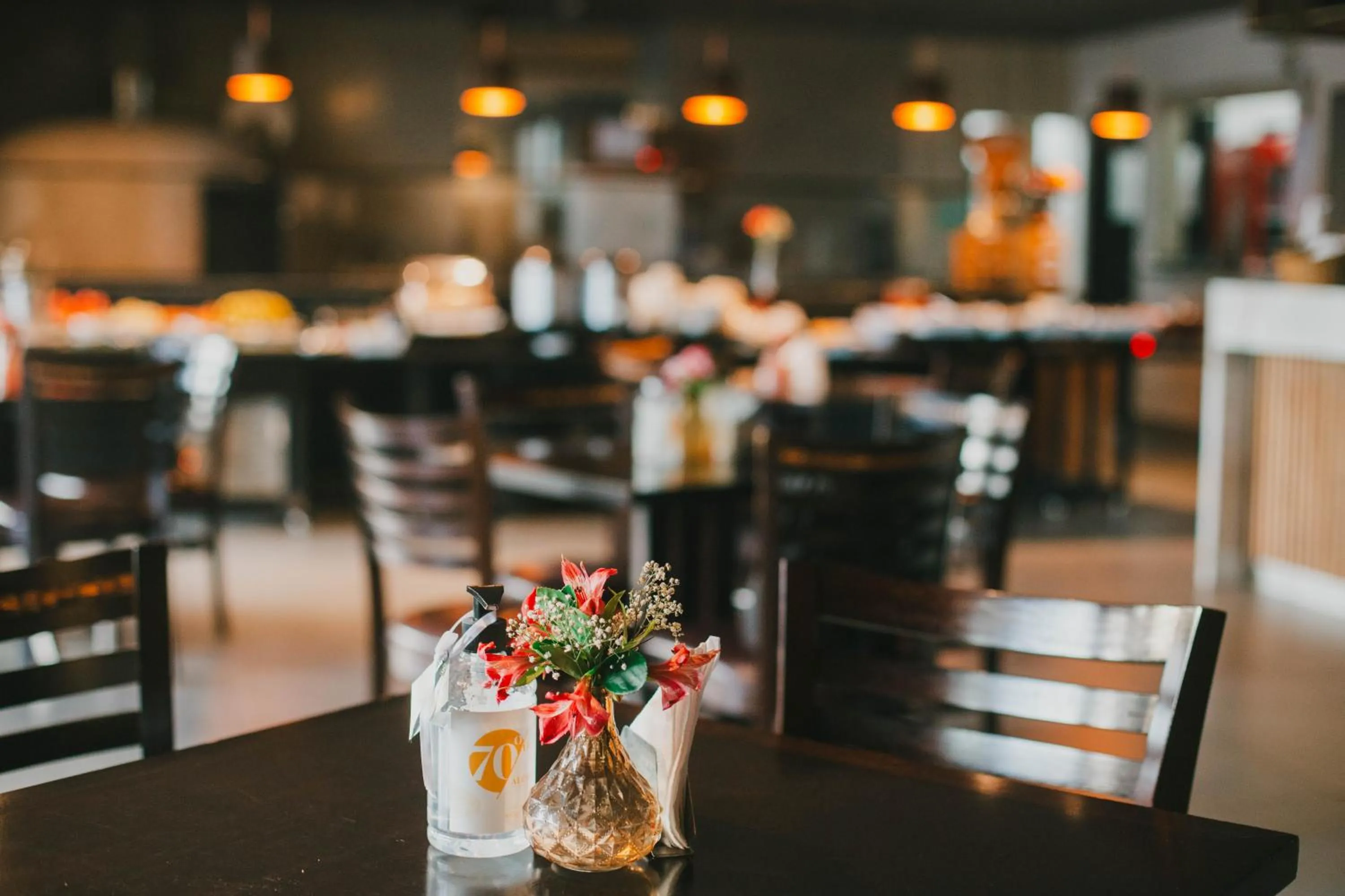 Restaurant/places to eat in Uiramutam Palace Hotel