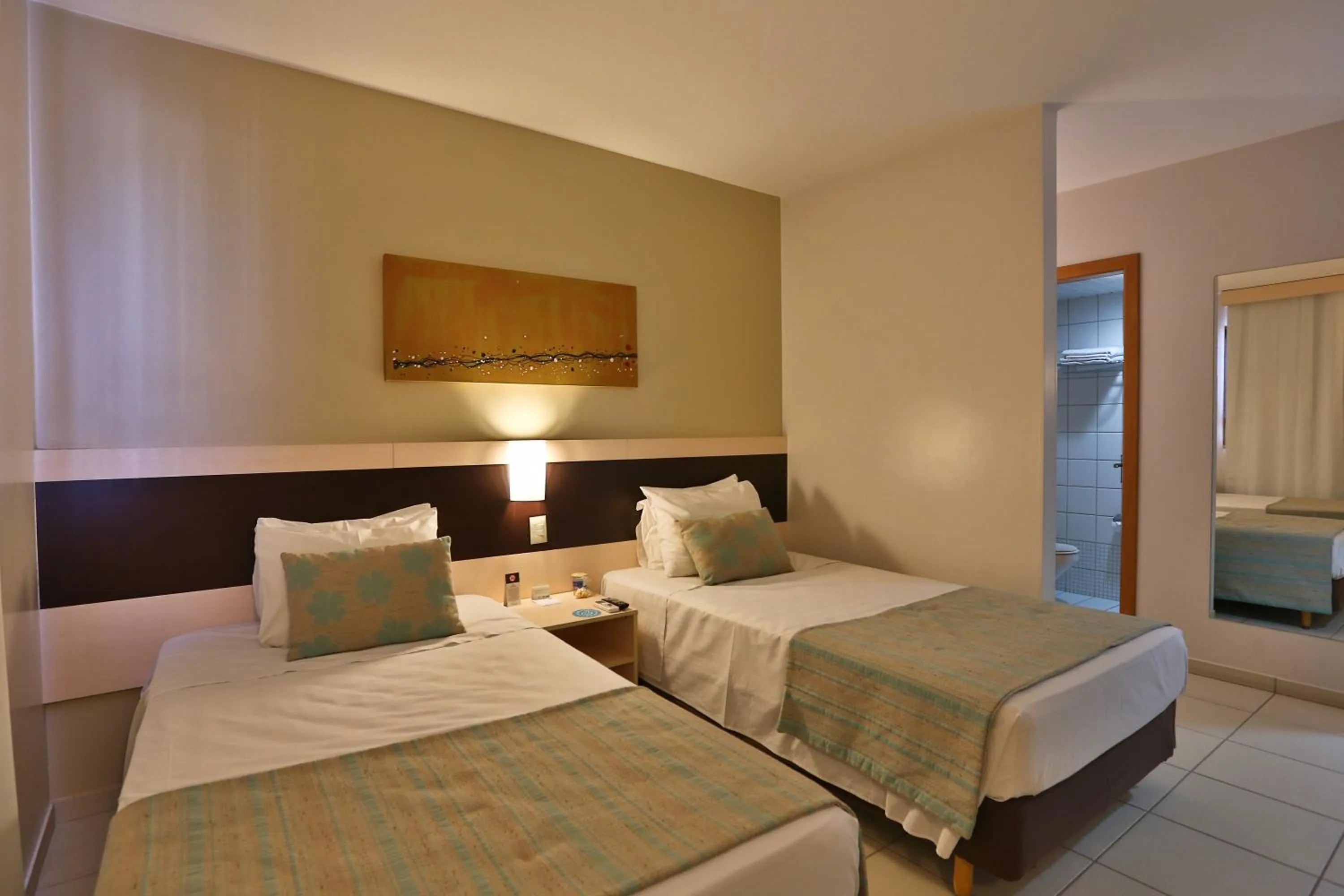 Bed in Comfort Hotel Goiânia