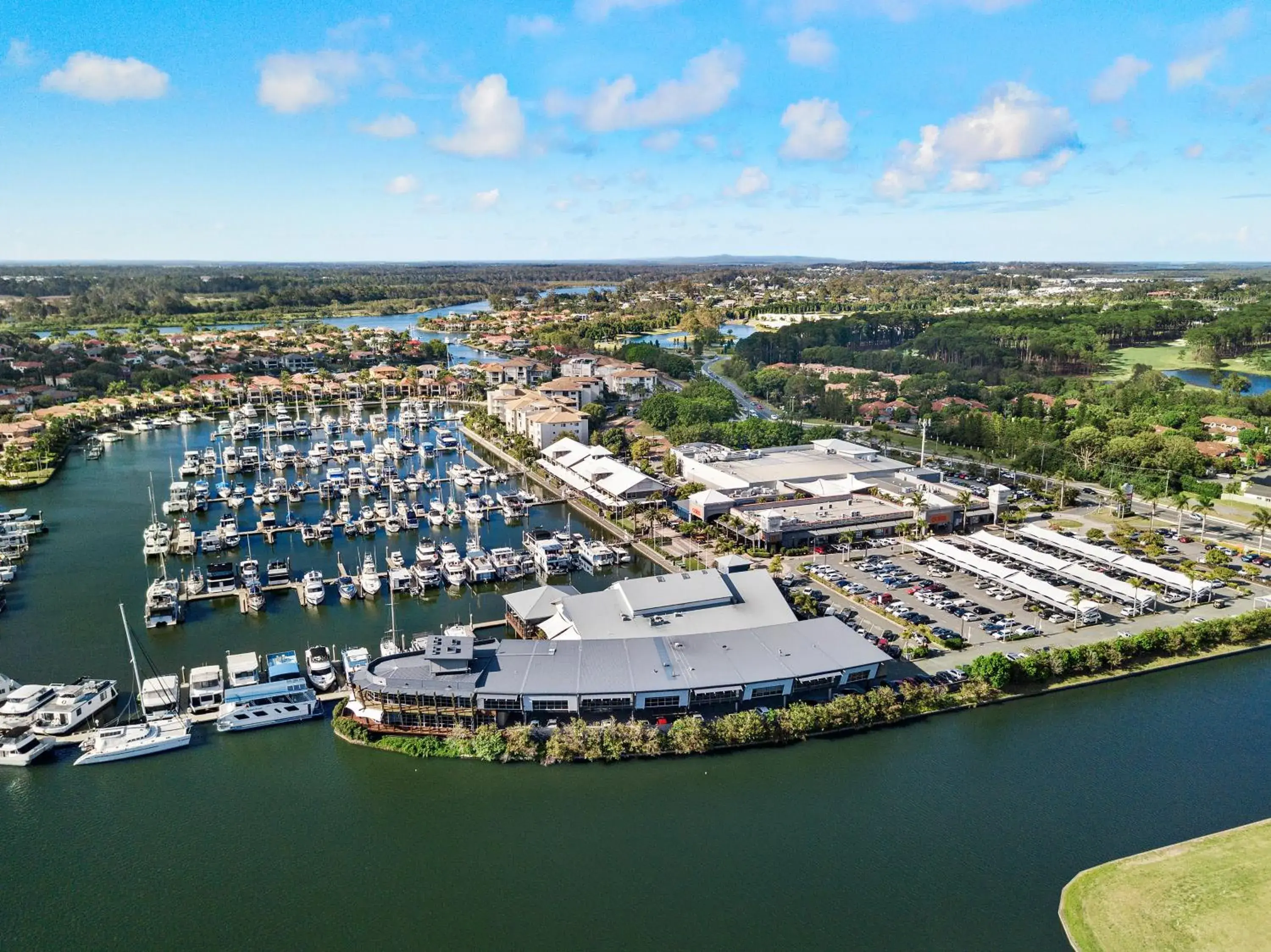 Two-Bedroom Townhouse in The Residences at The Peninsula Two-Bedroom Townhouse in The Residences at The Peninsula