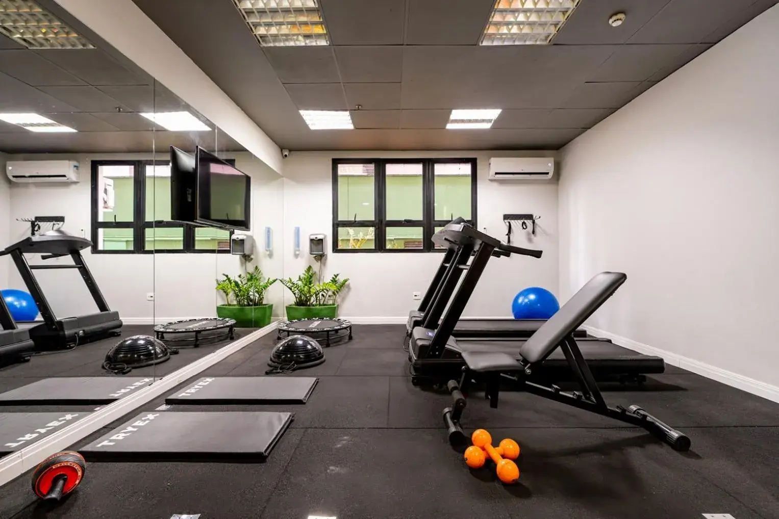 Fitness centre/facilities in Intercity São Paulo Berrini Fitness centre/facilities in Intercity São Paulo Berrini