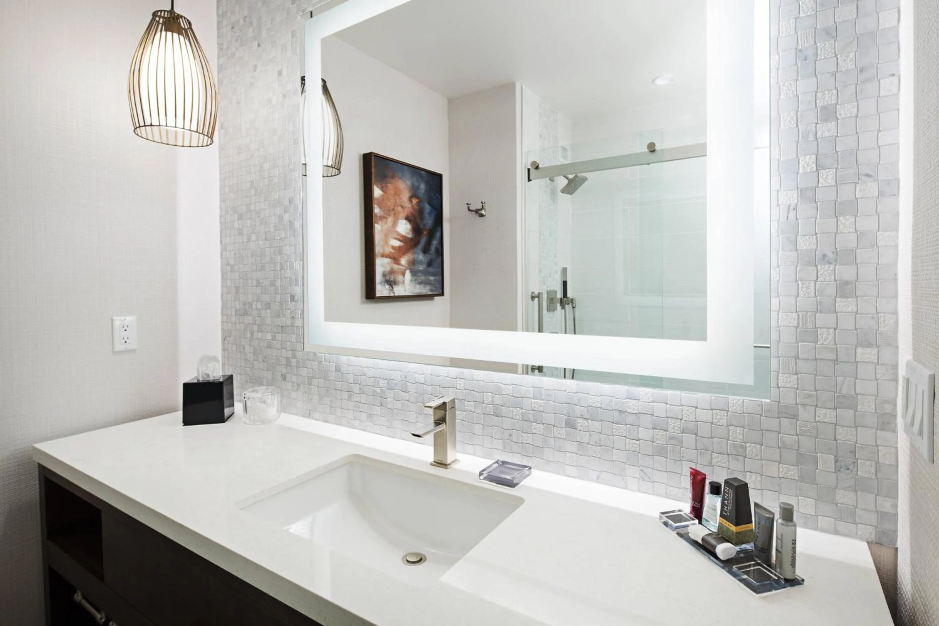 Bathroom in San Diego Marriott Del Mar