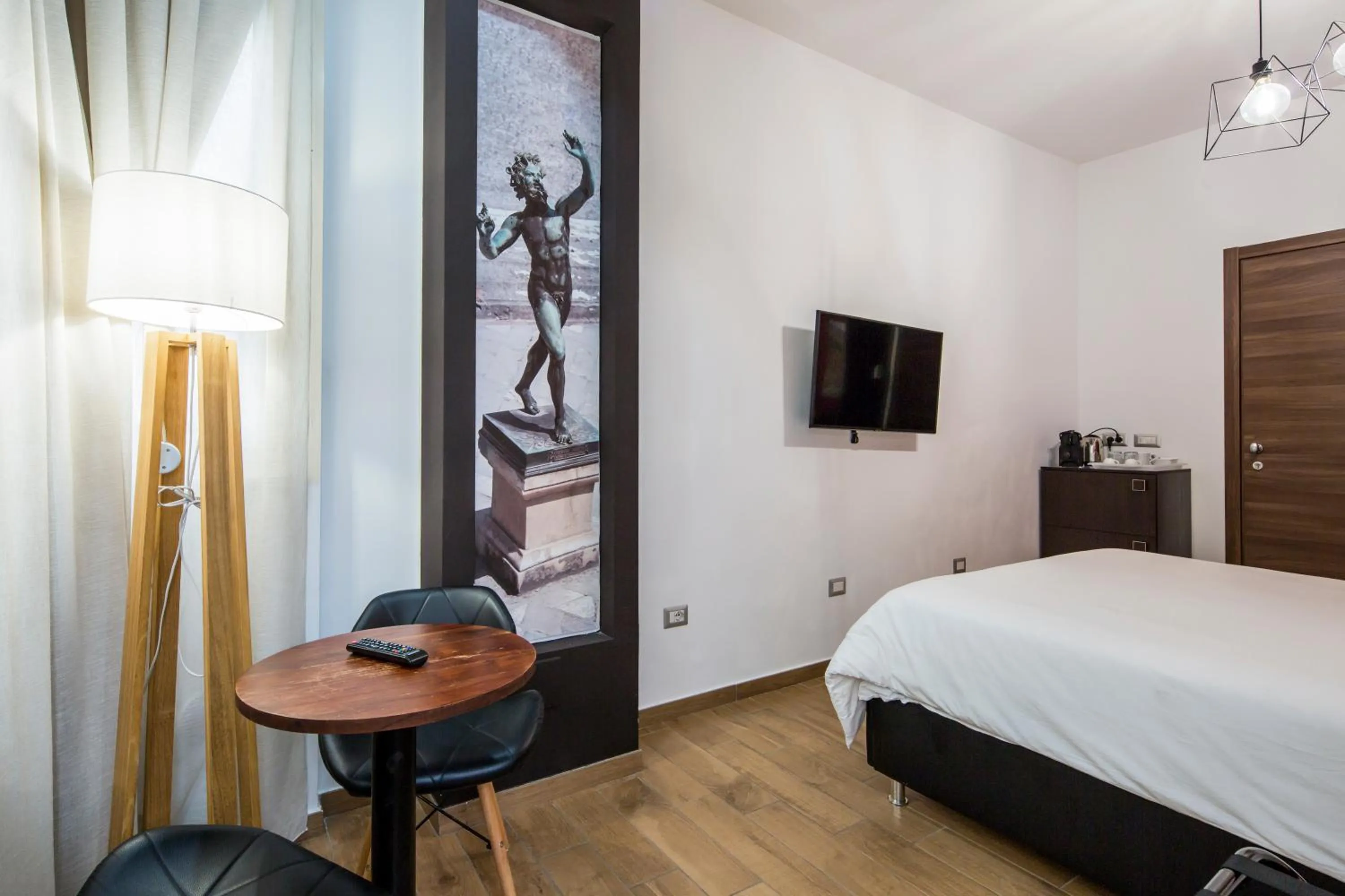 TV and multimedia, Bed in Pompei Centrum