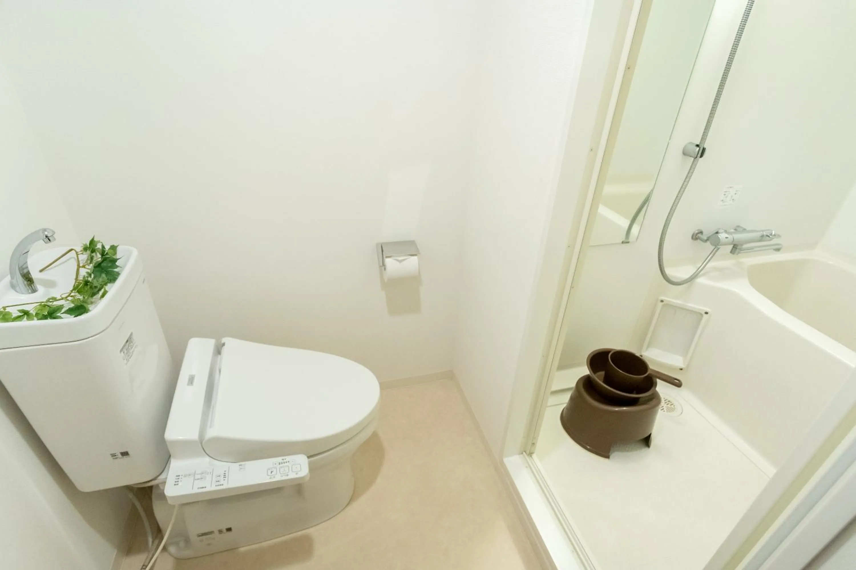 Toilet in Voga Corte Chidoricho