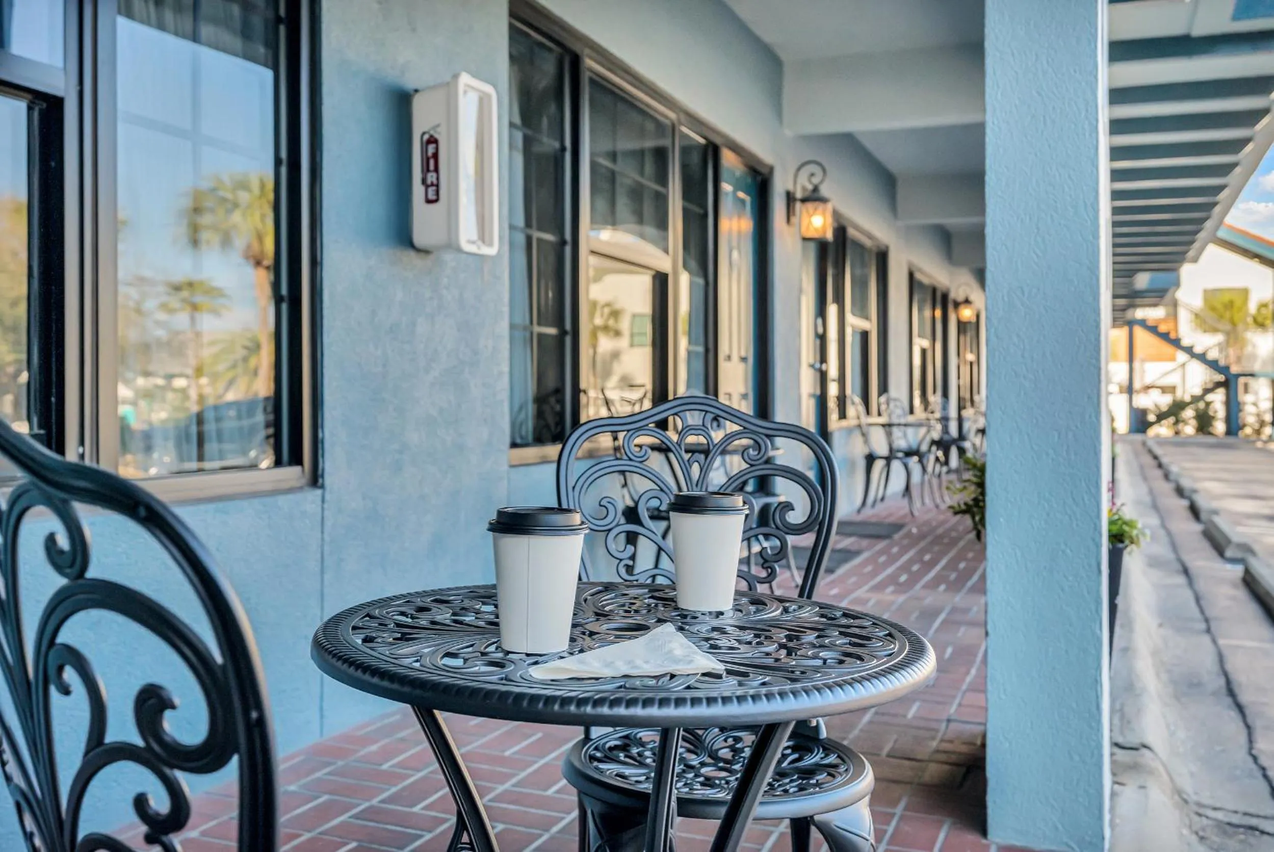 Patio in Beachside Inn