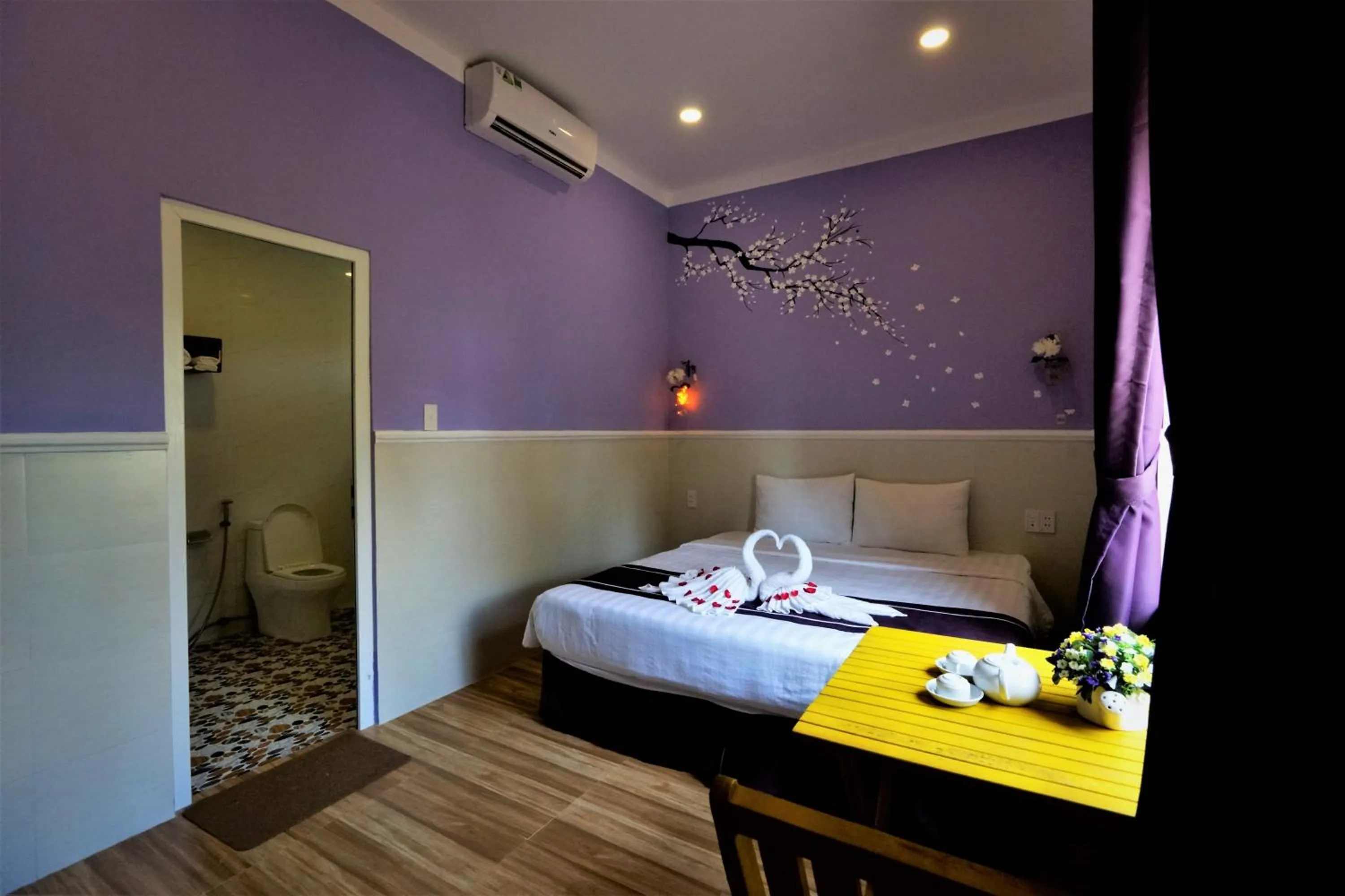 Bed in Q Songchi Hotel