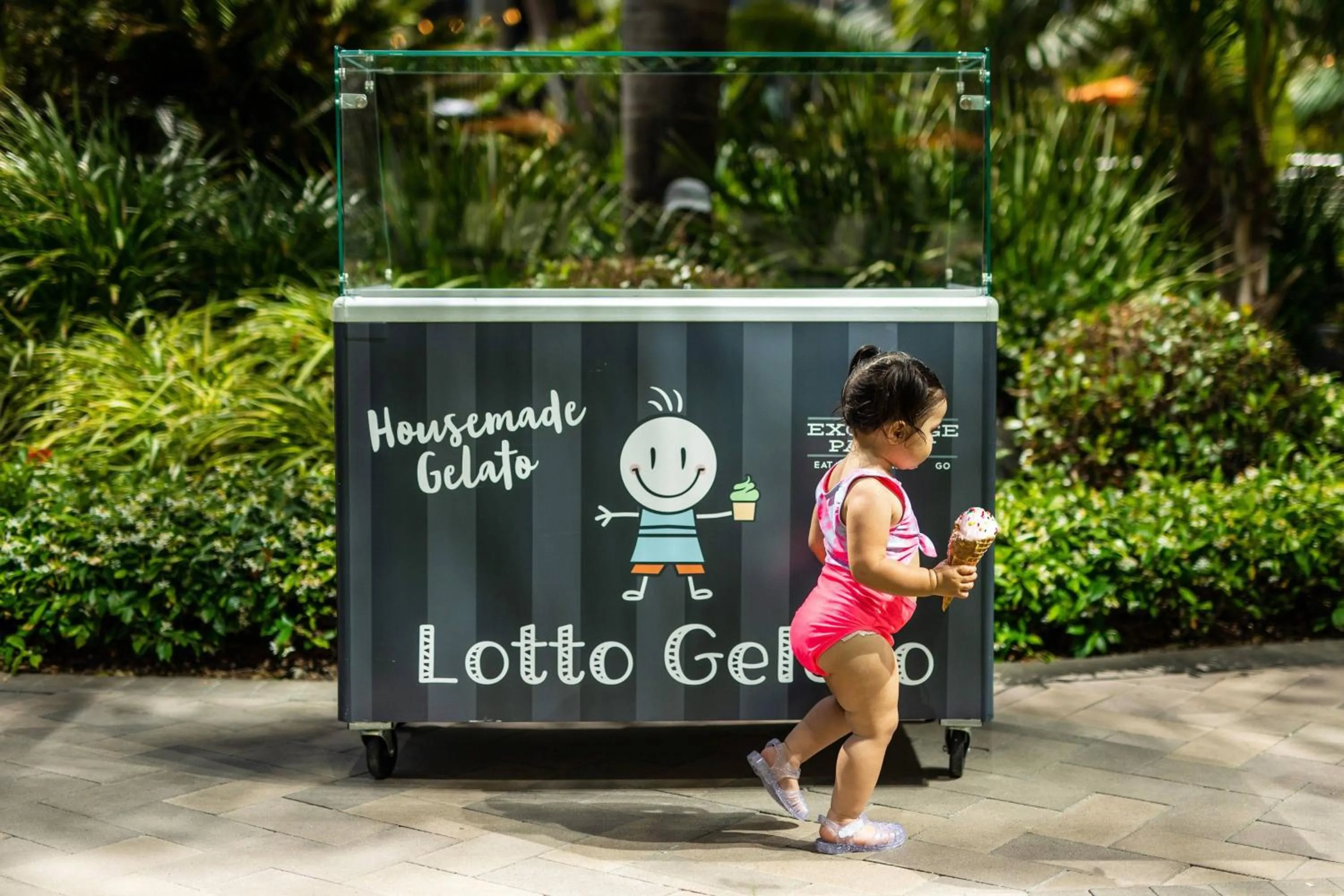 Restaurant/places to eat in Marriott Marquis San Diego Marina