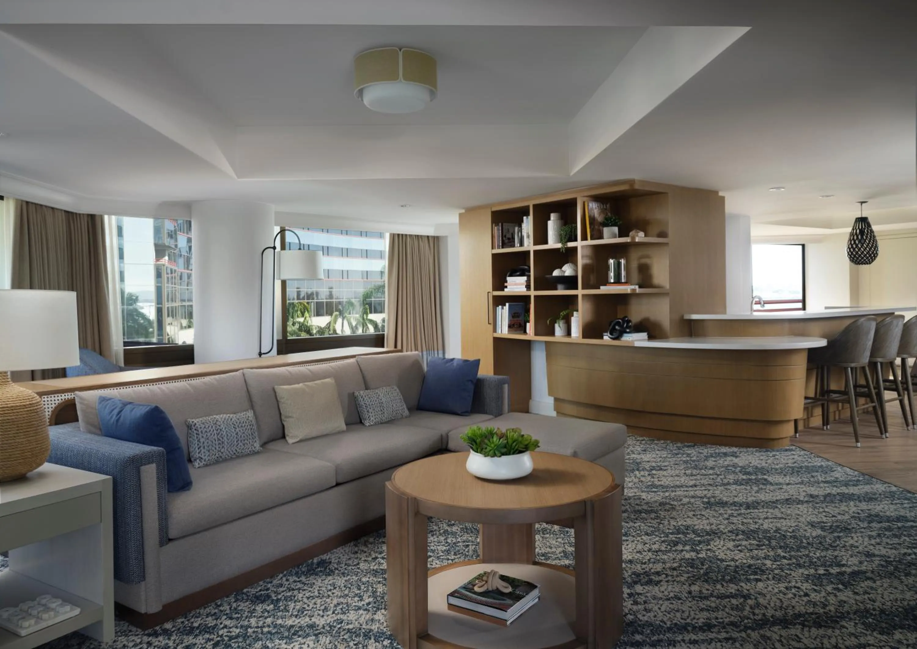Living room in Marriott Marquis San Diego Marina