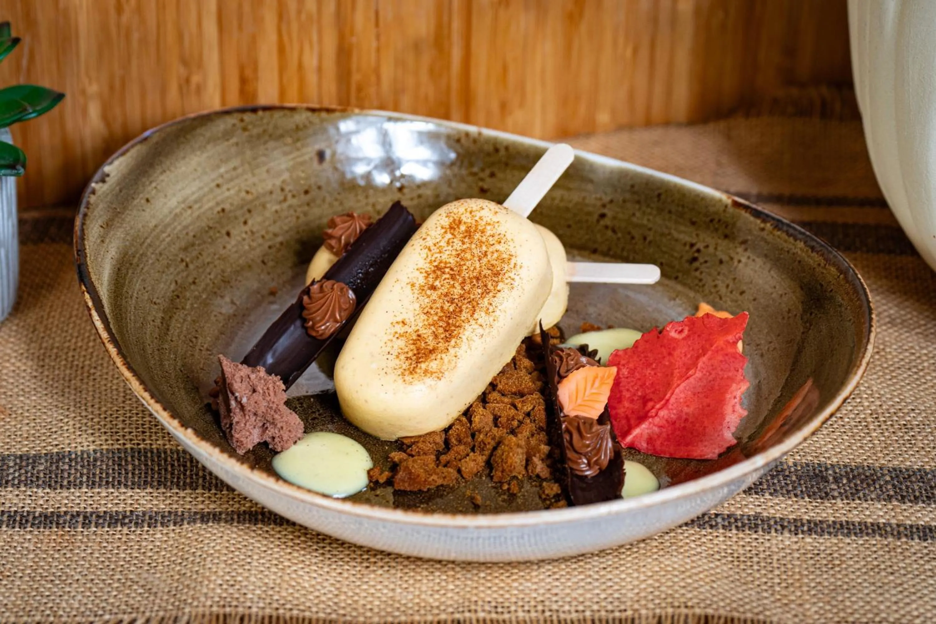 Restaurant/places to eat in Marriott Marquis San Diego Marina