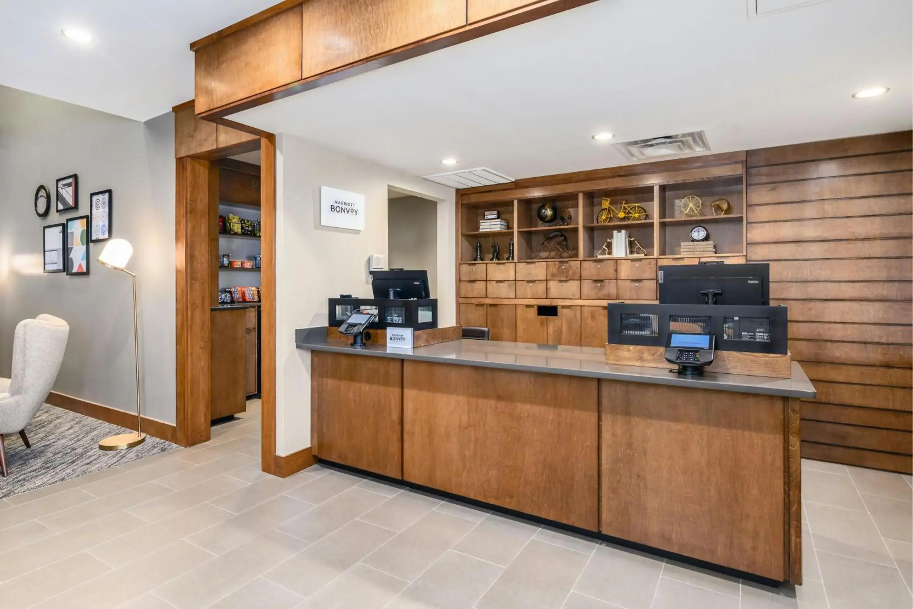 Lobby or reception in Four Points by Sheraton Bedford Manchester Airport Lobby or reception in Four Points by Sheraton Bedford Manchester Airport