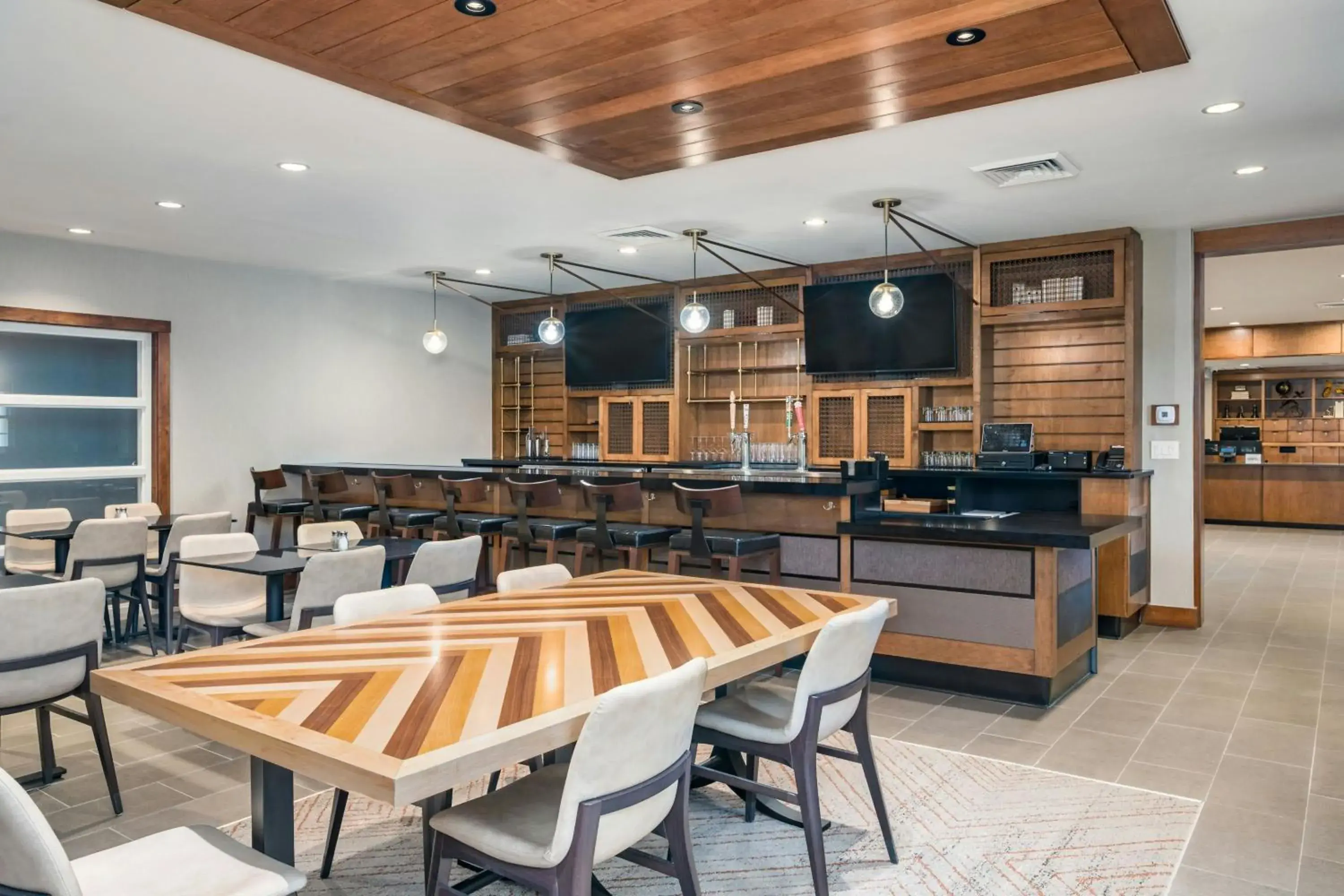 Breakfast in Four Points by Sheraton Bedford Manchester Airport Breakfast in Four Points by Sheraton Bedford Manchester Airport