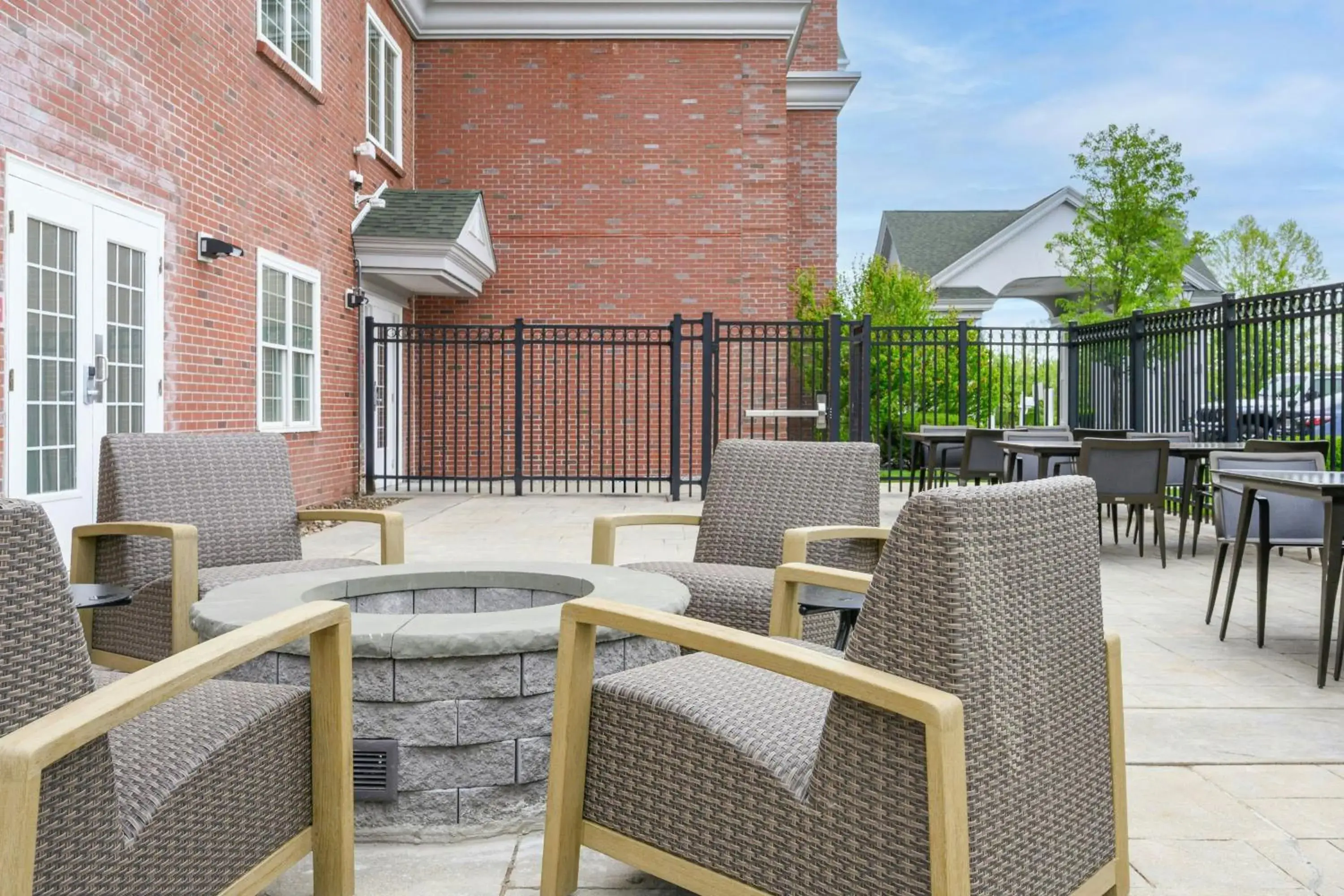 View (from property/room) in Four Points by Sheraton Bedford Manchester Airport View (from property/room) in Four Points by Sheraton Bedford Manchester Airport