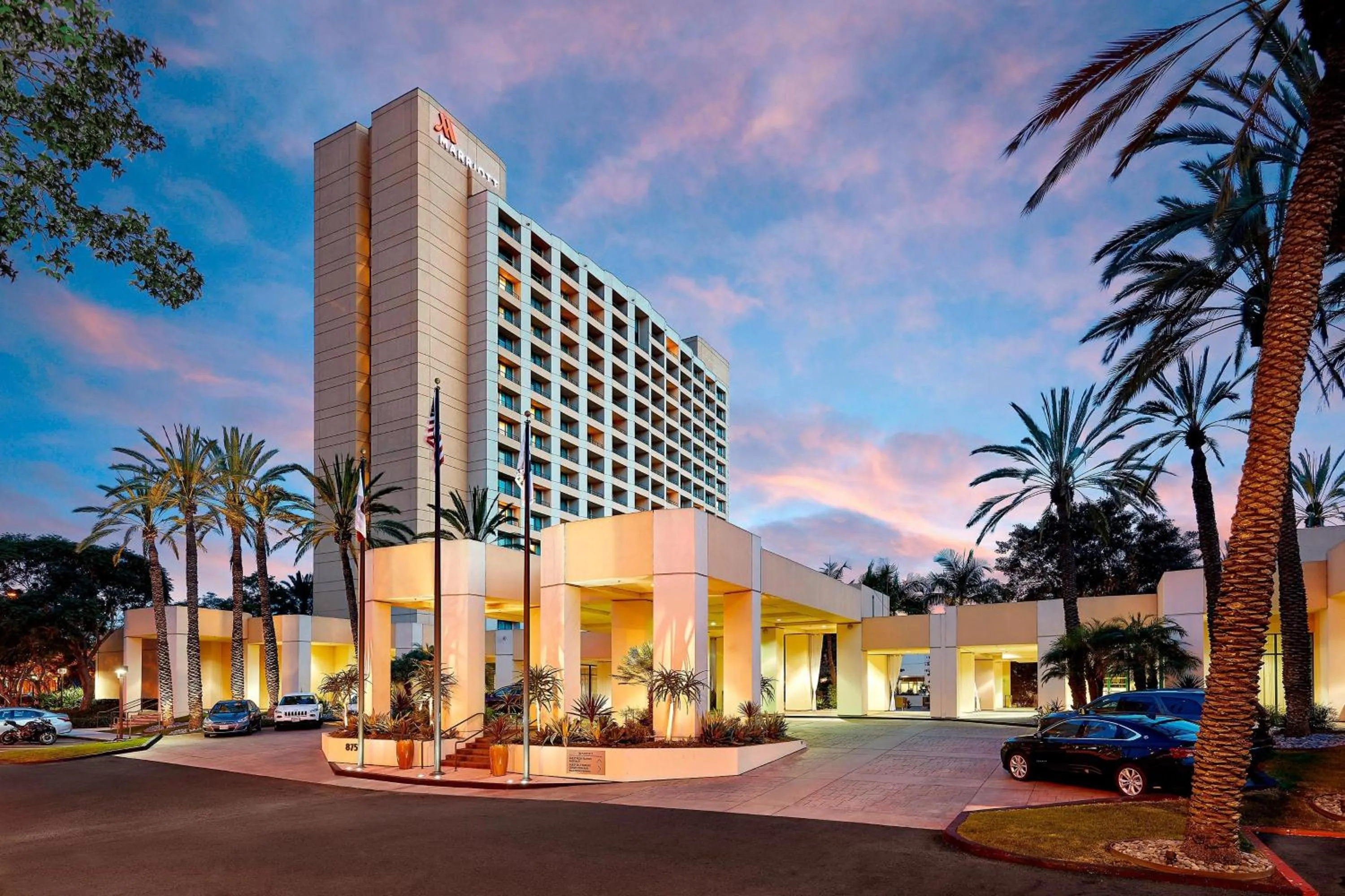 Property building in San Diego Marriott Mission Valley