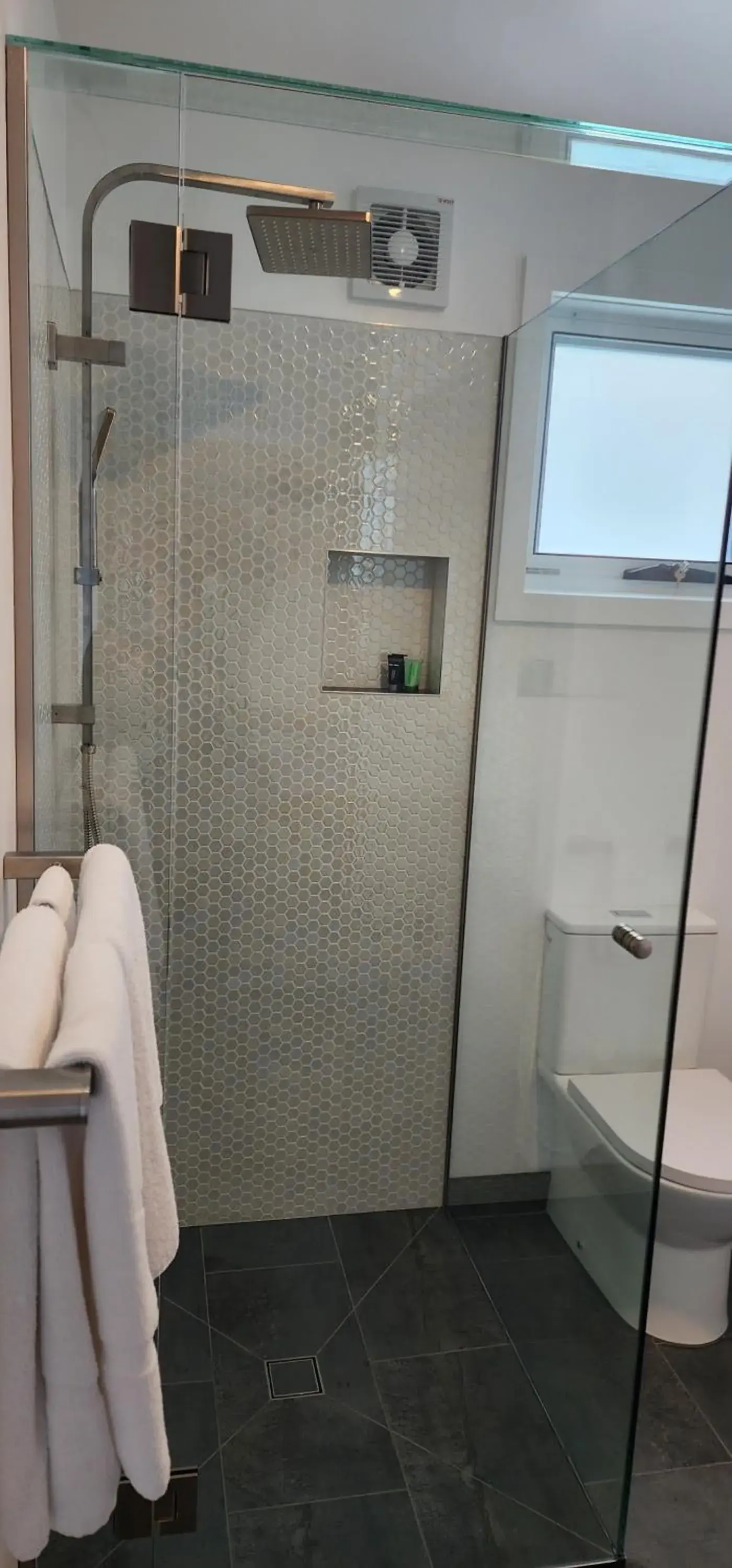 One-Bedroom Apartment in Stanley Village Waterfront Accommodation One-Bedroom Apartment in Stanley Village Waterfront Accommodation