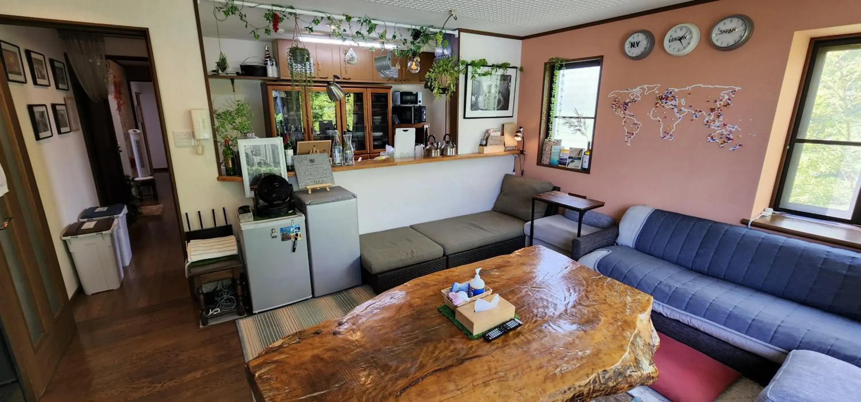 Living room in Hakone Guest House gaku. Living room in Hakone Guest House gaku.