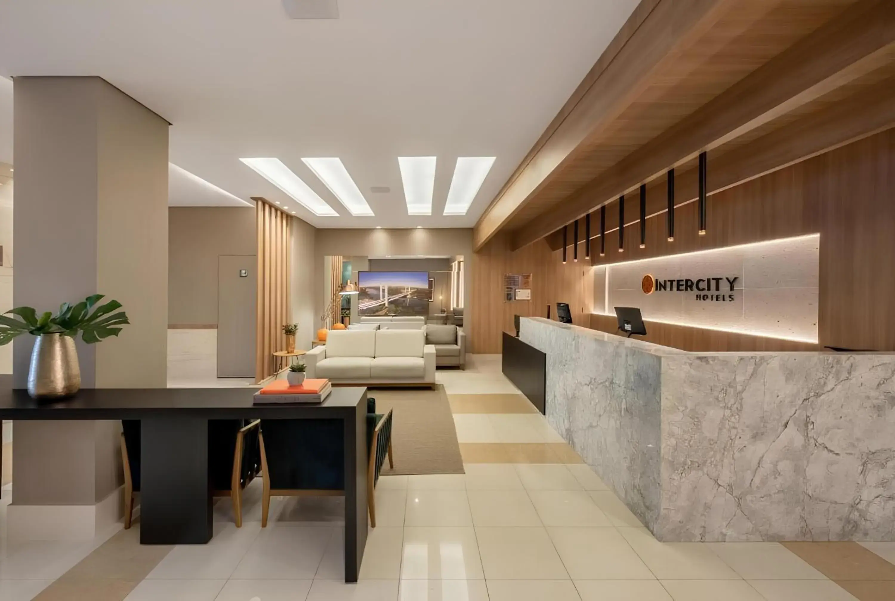 Lobby or reception in Intercity Cuiabá Lobby or reception in Intercity Cuiabá