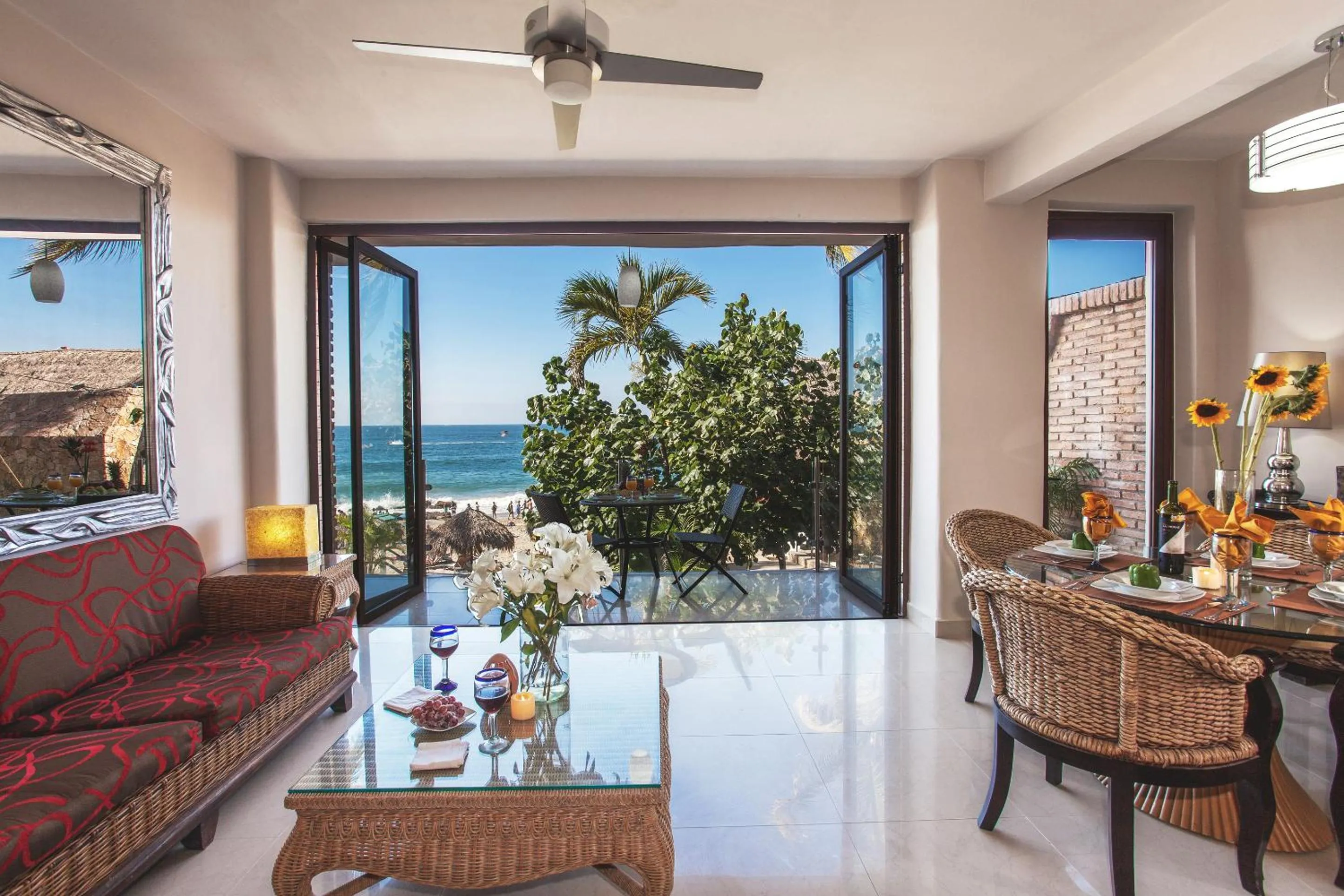 Photo of the whole room in Vallarta Shores Beach Hotel
