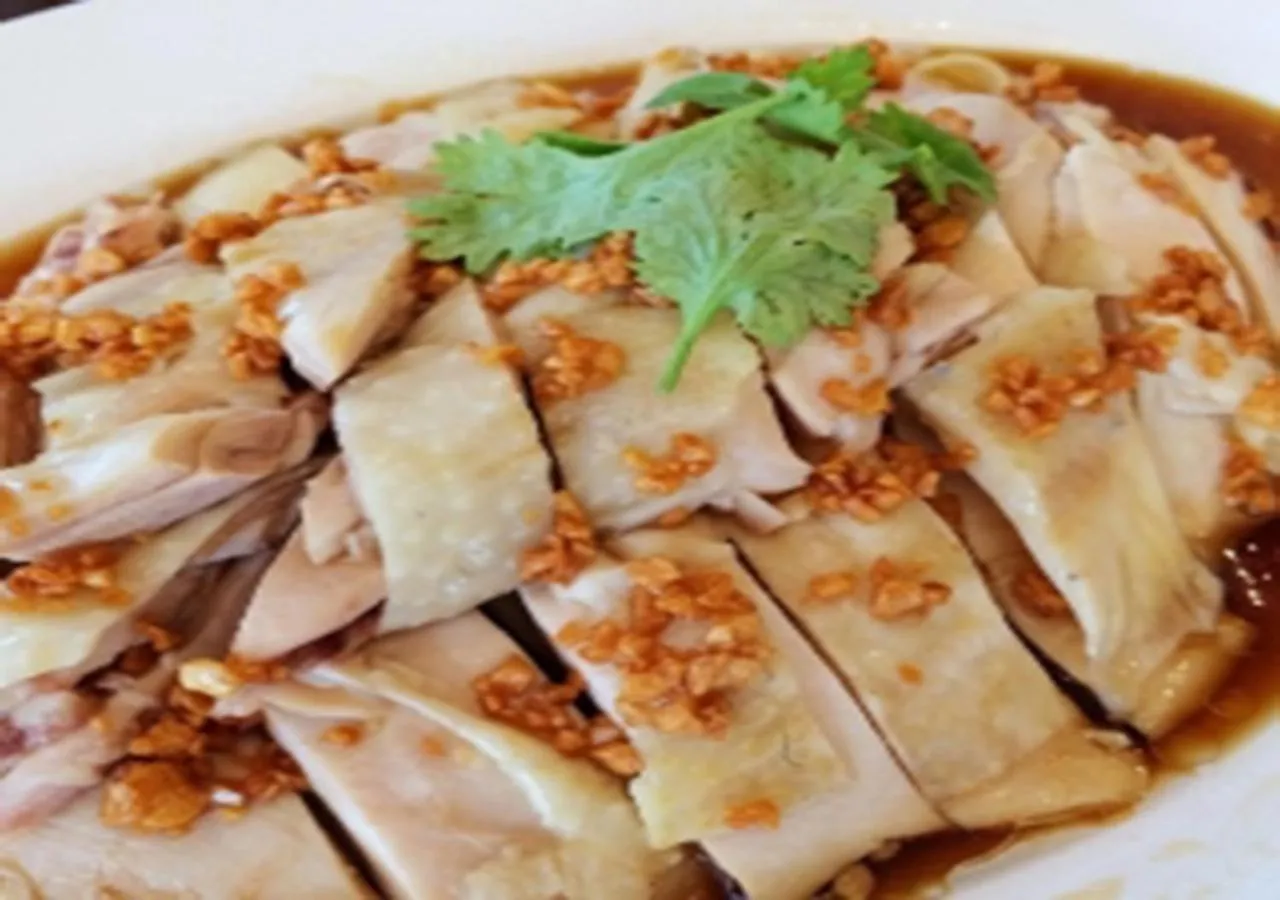 Food in Hadthong Resort