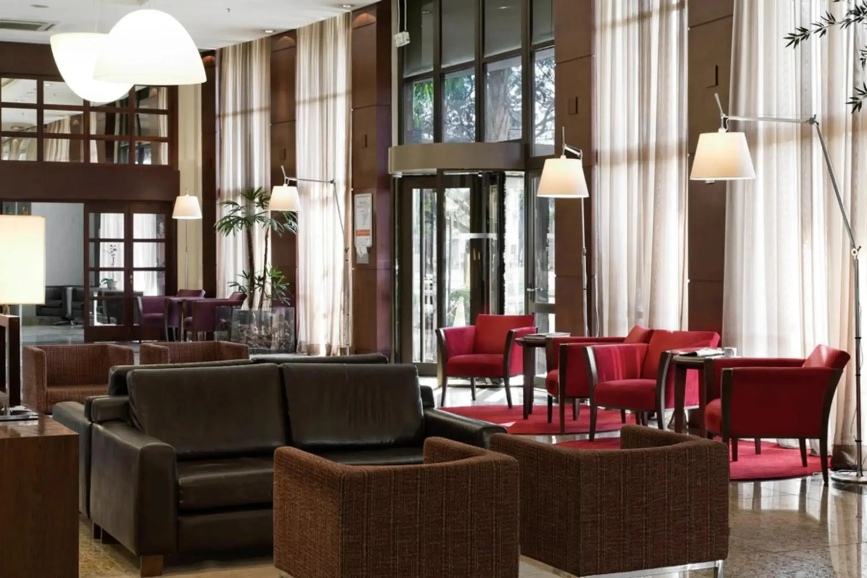 Restaurant/places to eat in Intercity Porto Alegre Praia de Belas Restaurant/places to eat in Intercity Porto Alegre Praia de Belas