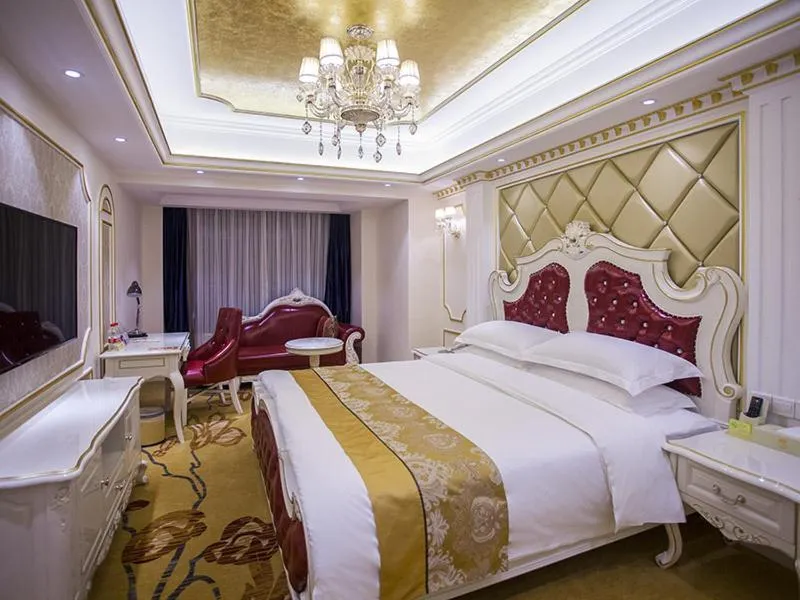 Bed in Vienna Hotel Chengdu Dafeng Subway Station