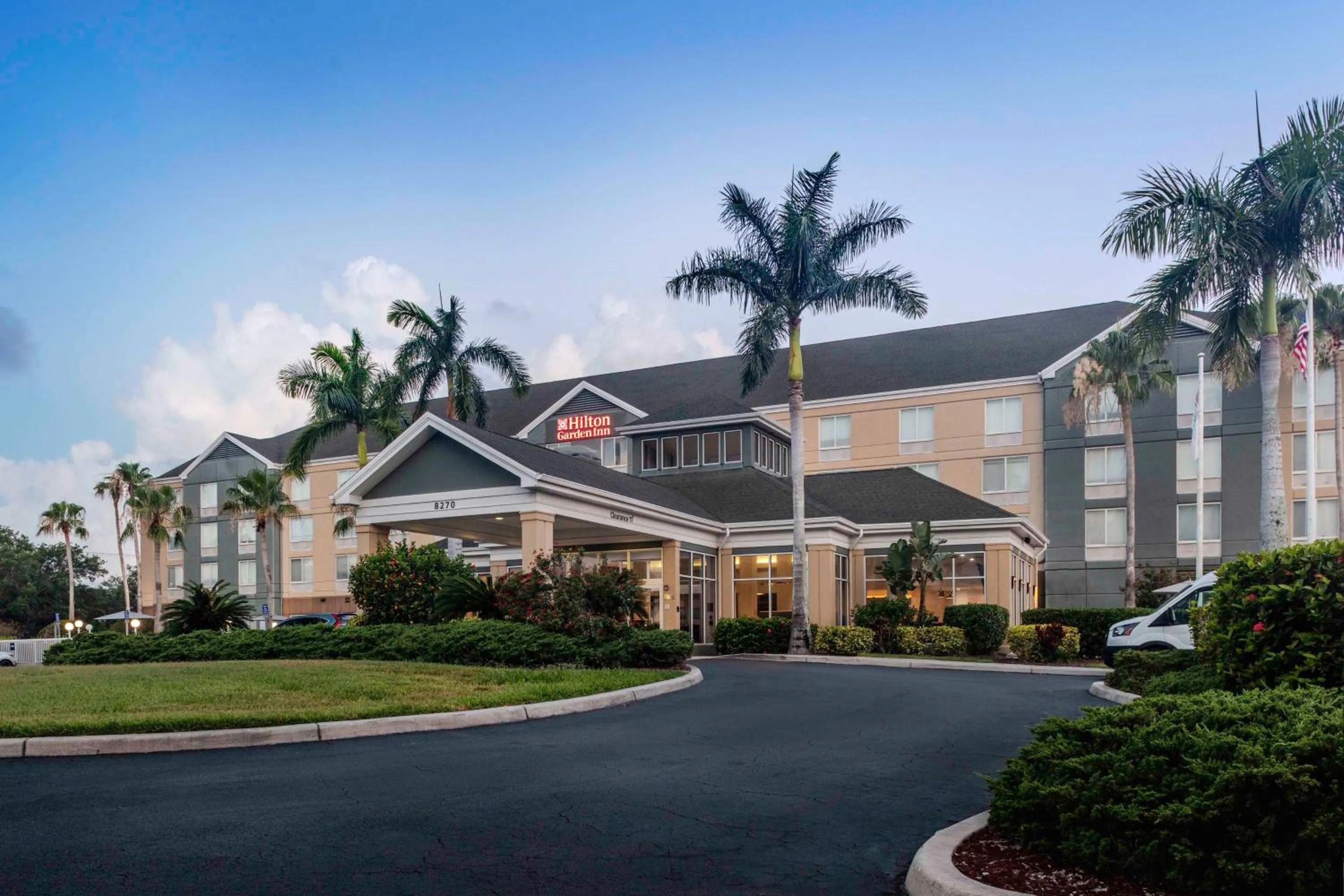 Property building in Hilton Garden Inn Sarasota-Bradenton Airport