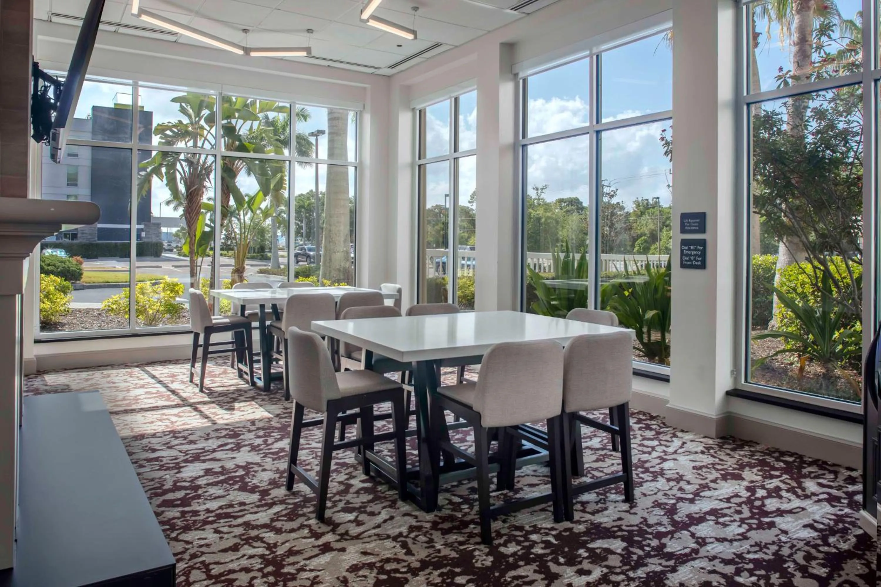 Lobby or reception in Hilton Garden Inn Sarasota-Bradenton Airport