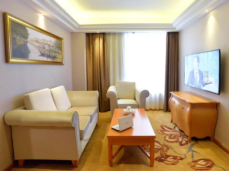 Vienna Hotel Shantou Chaoyang Mianxi Road