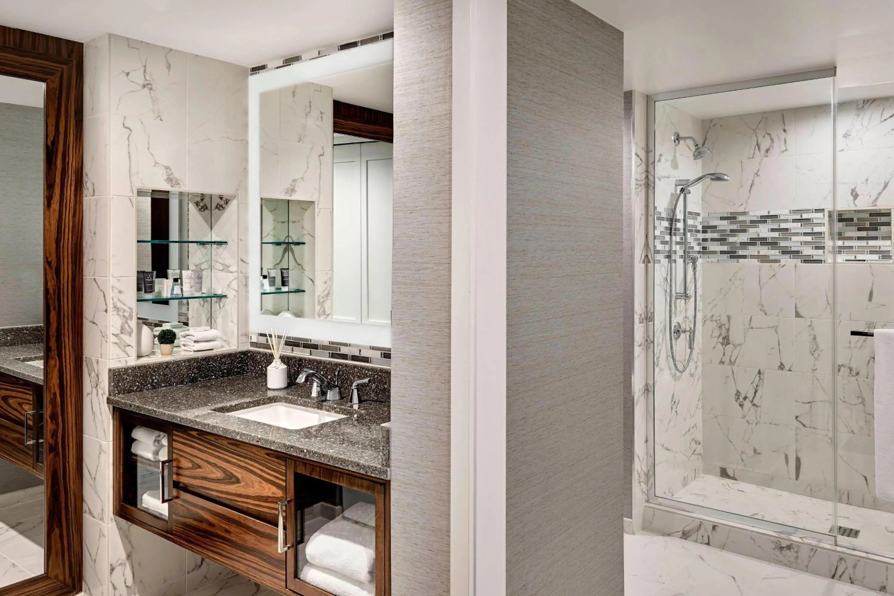 Bathroom in JW Marriott San Francisco Union Square