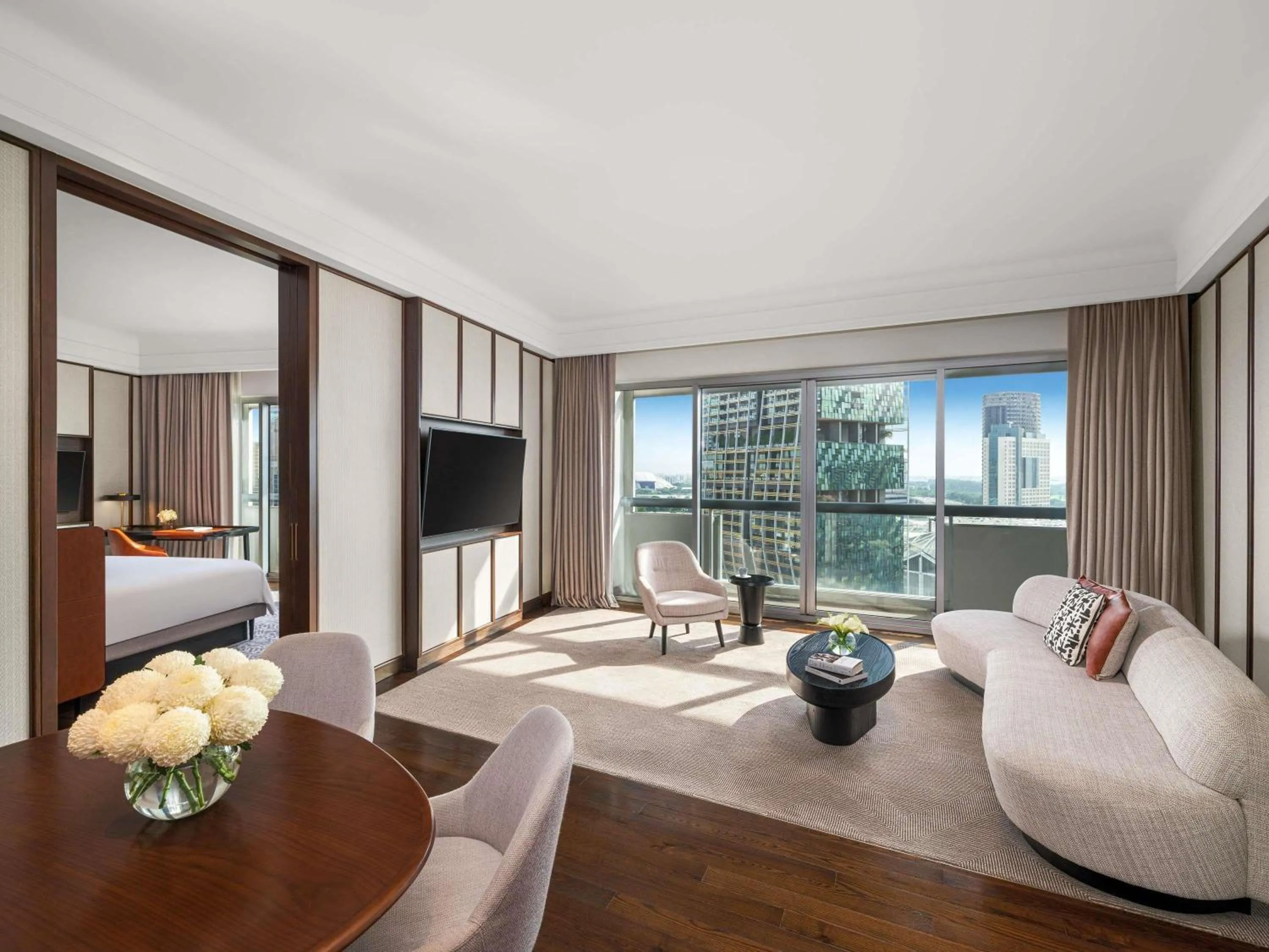 Photo of the whole room in Fairmont Singapore