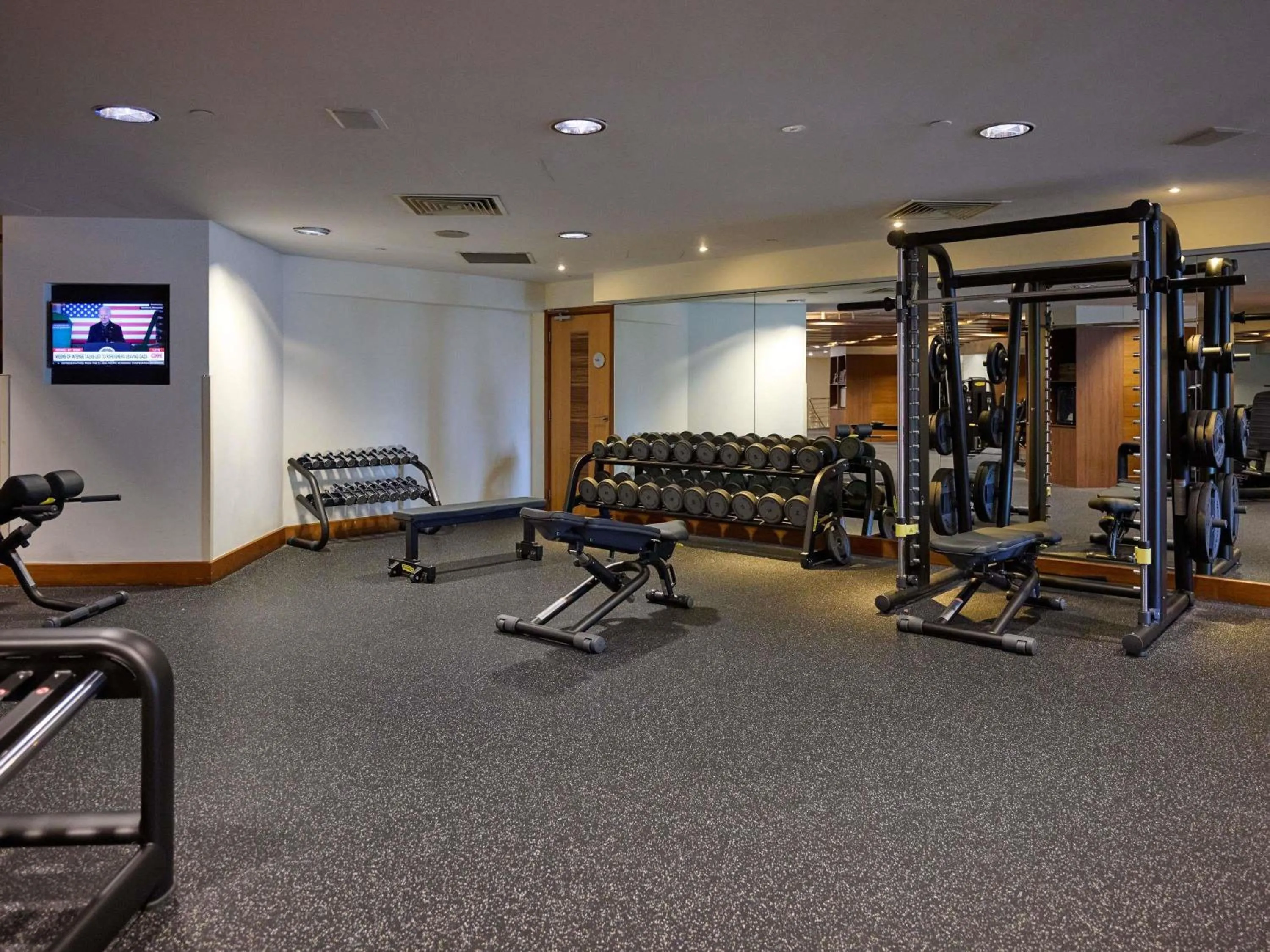 Fitness centre/facilities in Fairmont Singapore