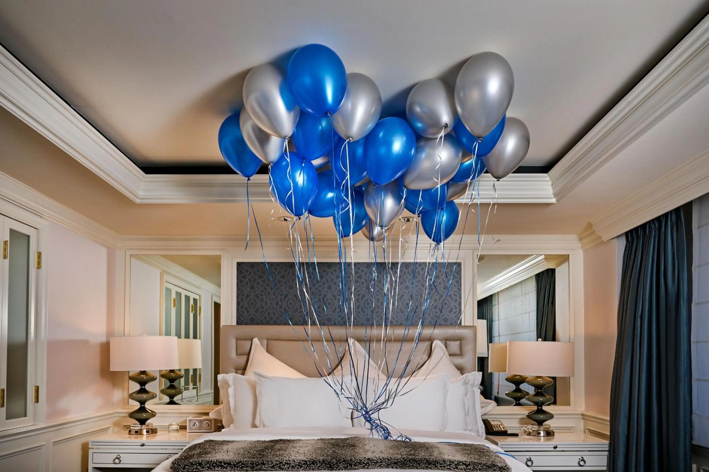 Other, Bed in The Ritz-Carlton, San Francisco