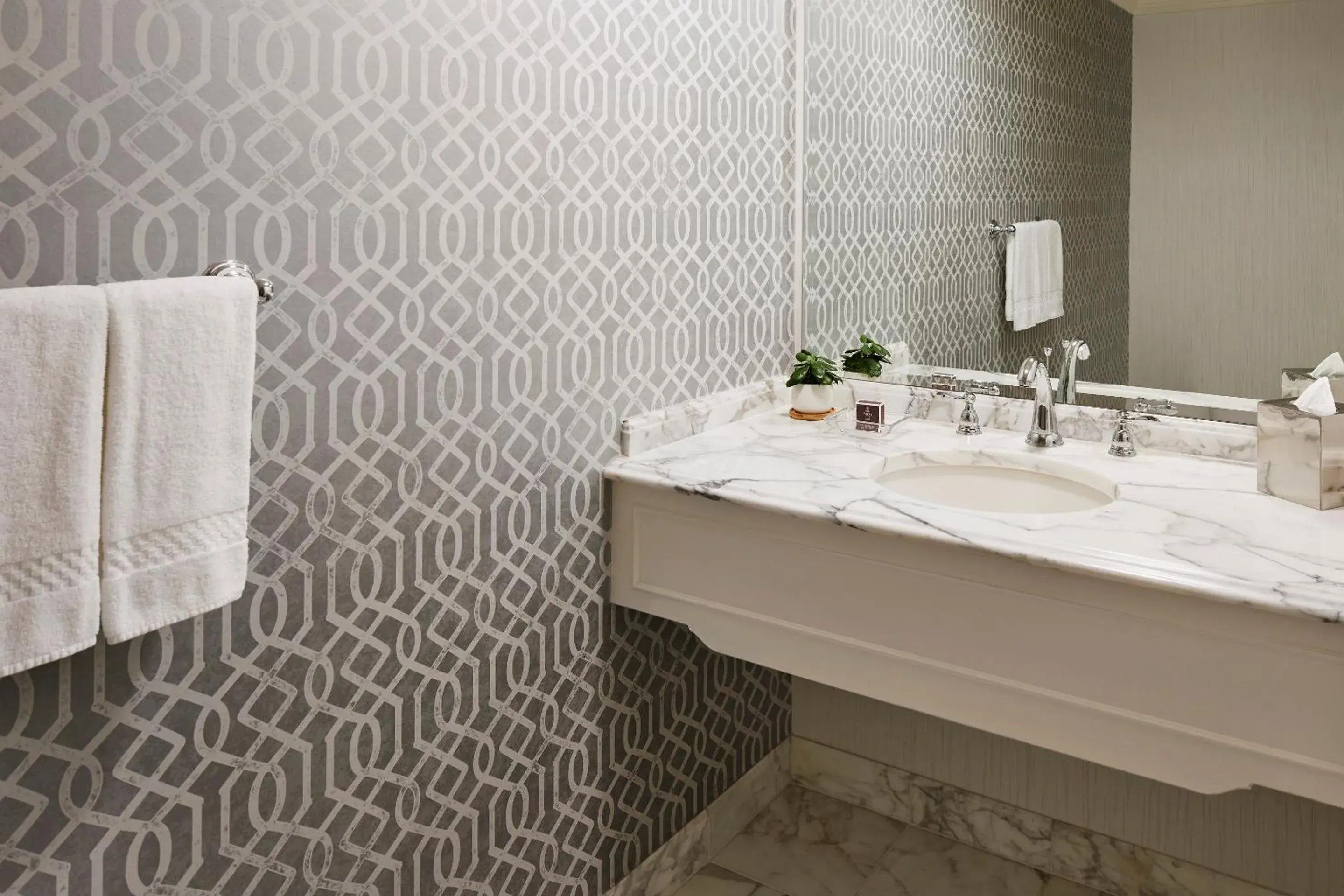 Two-Bedroom Executive Suite in The Ritz-Carlton, San Francisco Two-Bedroom Executive Suite in The Ritz-Carlton, San Francisco