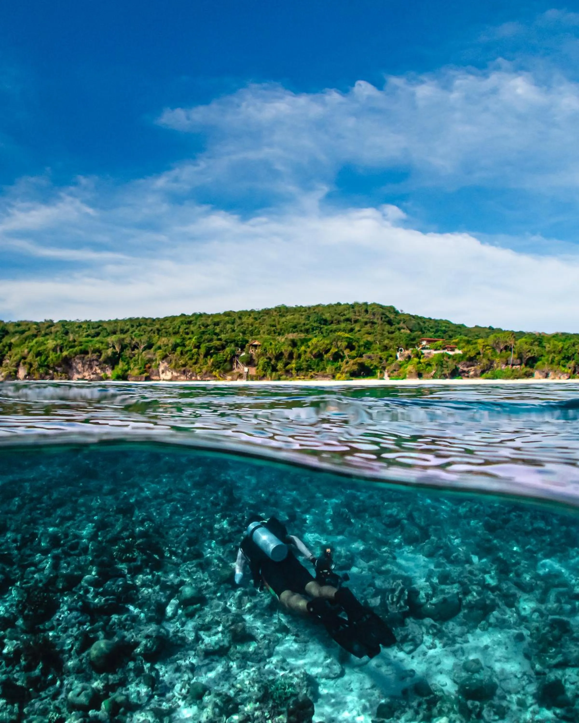 Diving in Tevana House Reef