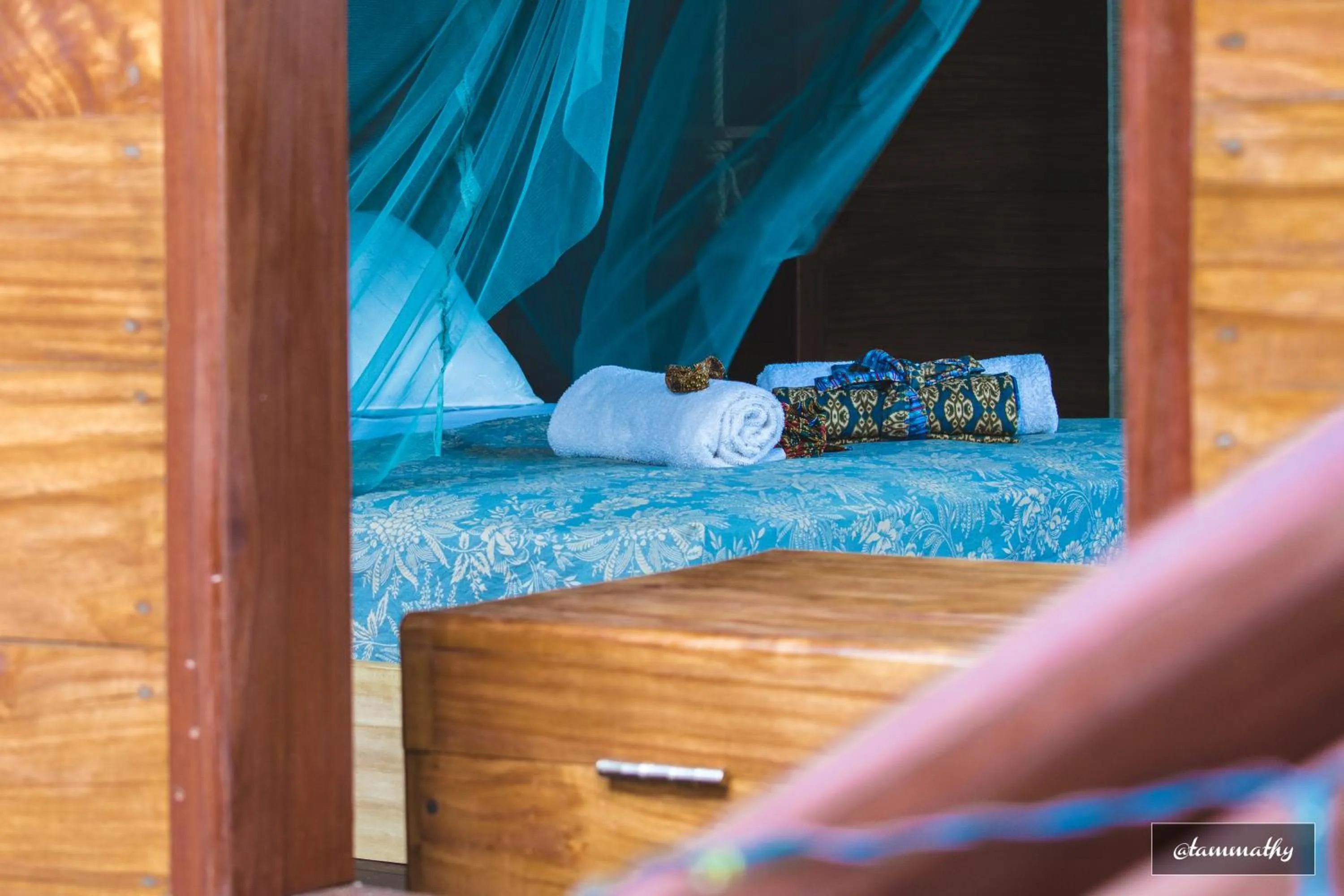 Bed in Tevana House Reef