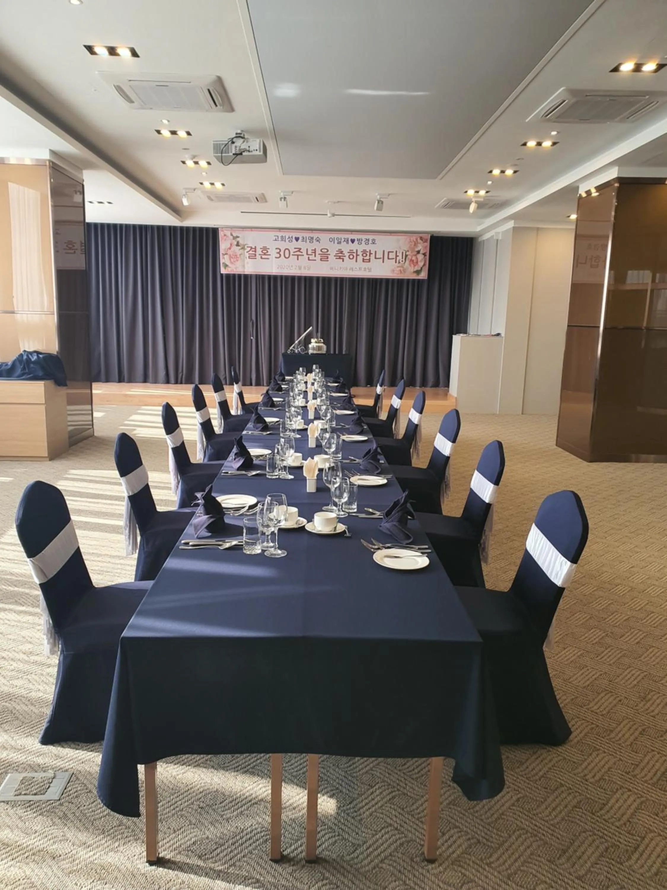 Meeting/conference room in Rest Hotel