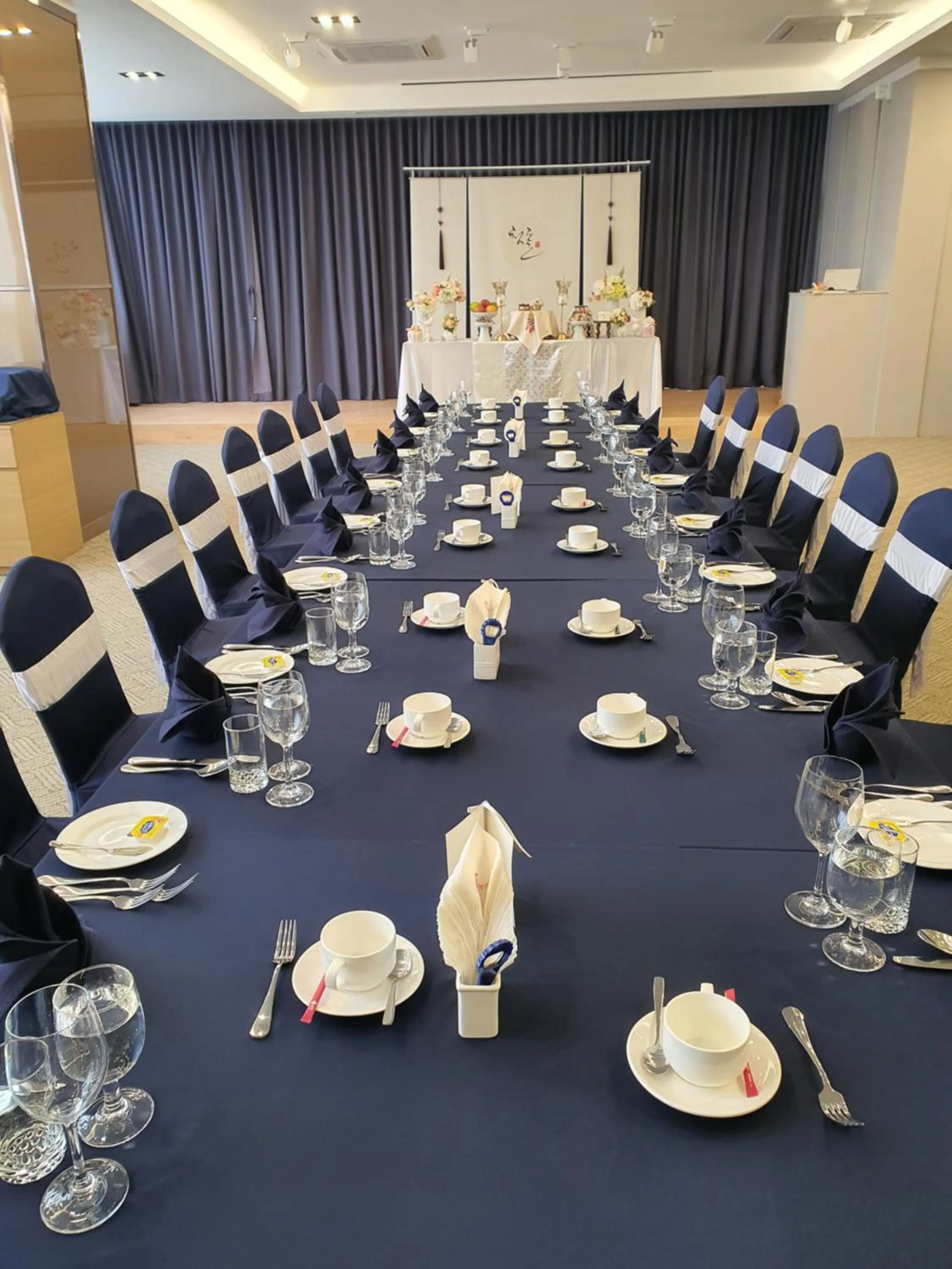 Banquet/Function facilities in Rest Hotel