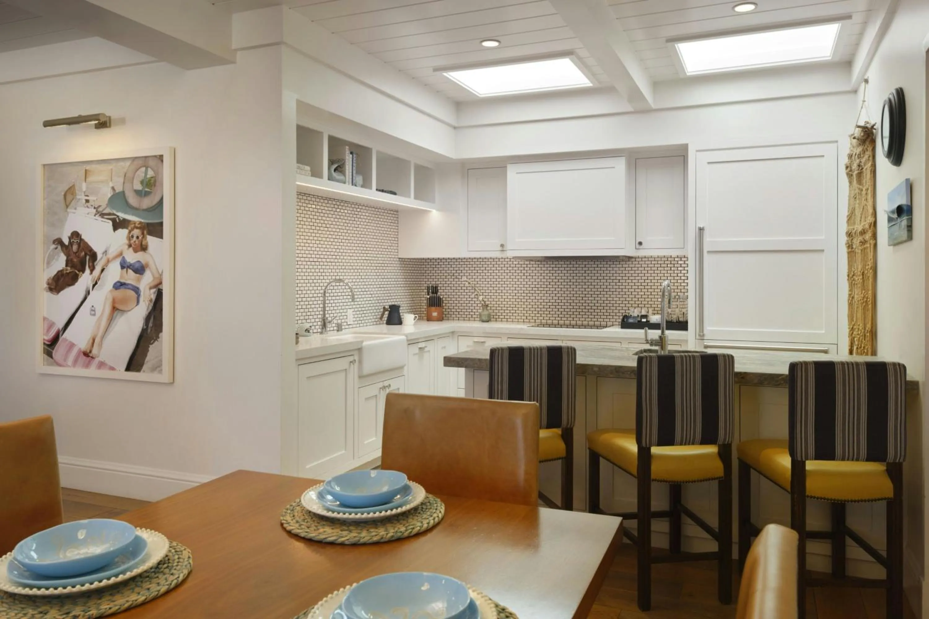 Kitchen or kitchenette in Lido House, Autograph Collection