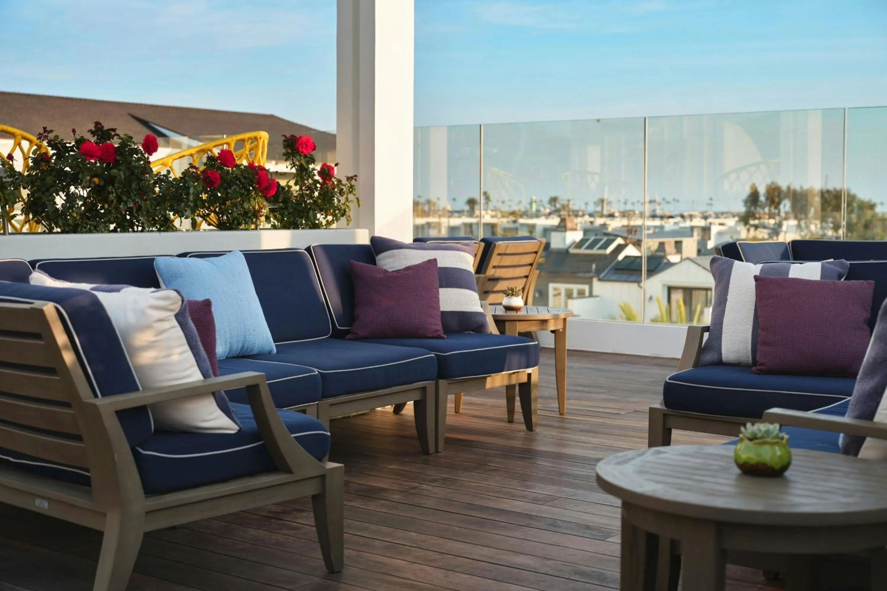 Restaurant/places to eat in Lido House, Autograph Collection