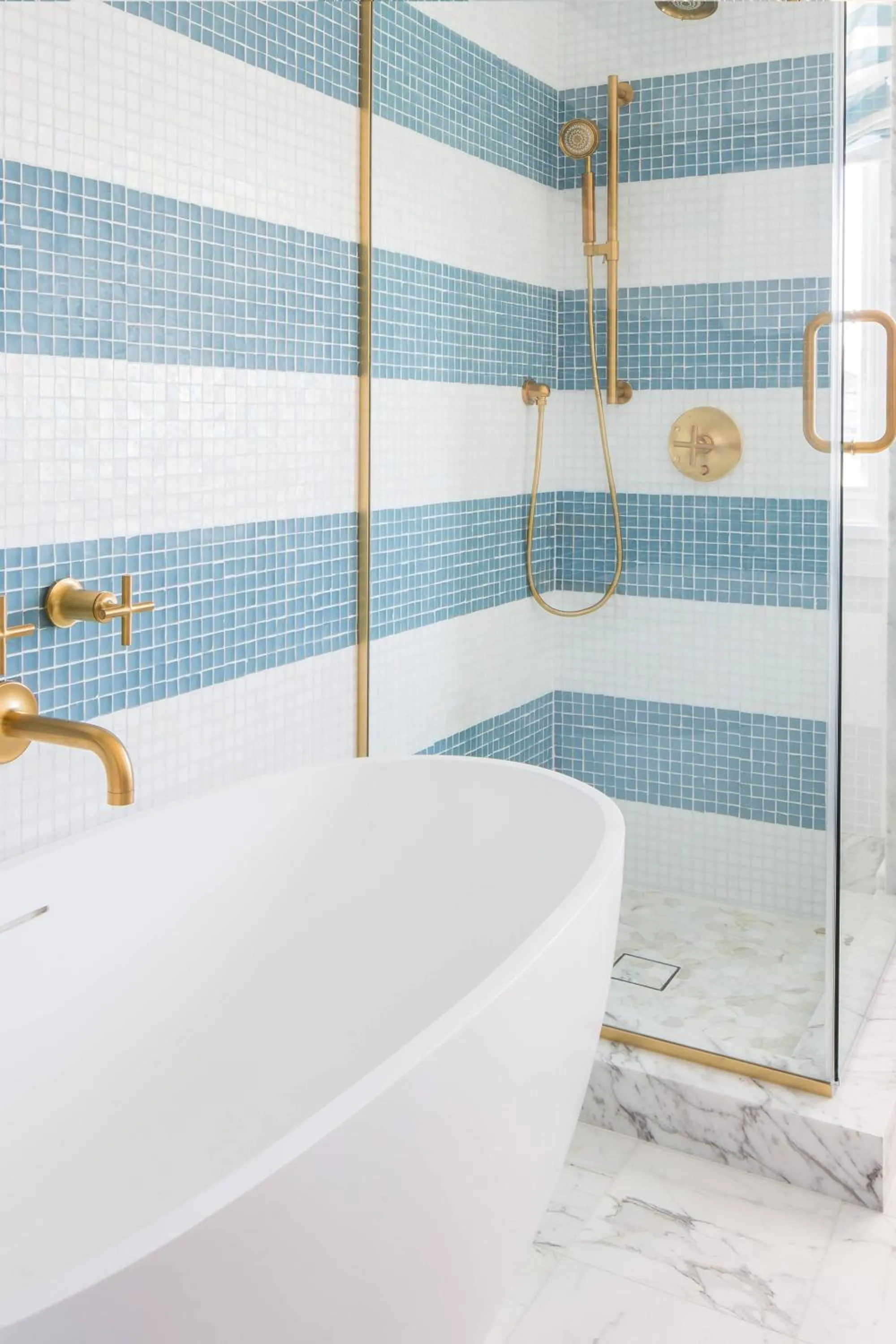 Bathroom in Lido House, Autograph Collection