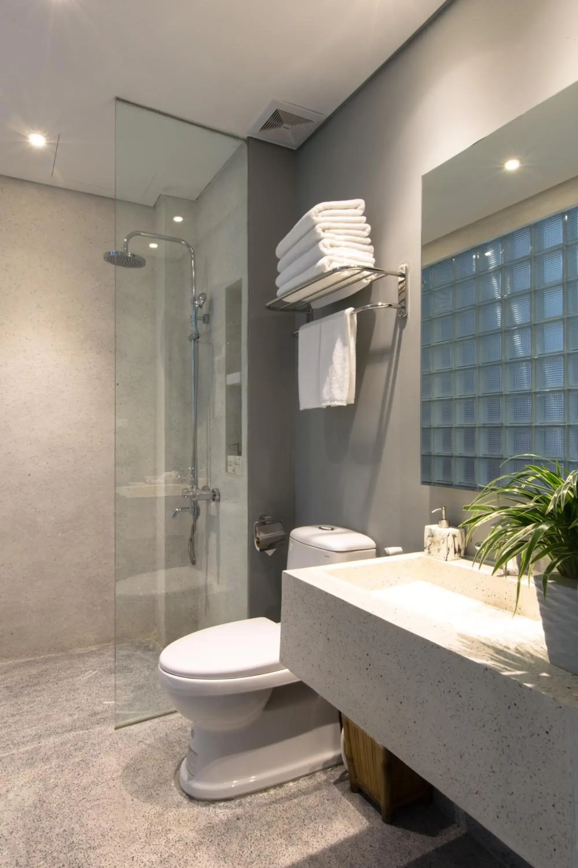 Bathroom in Alba Spa Hotel Bathroom in Alba Spa Hotel