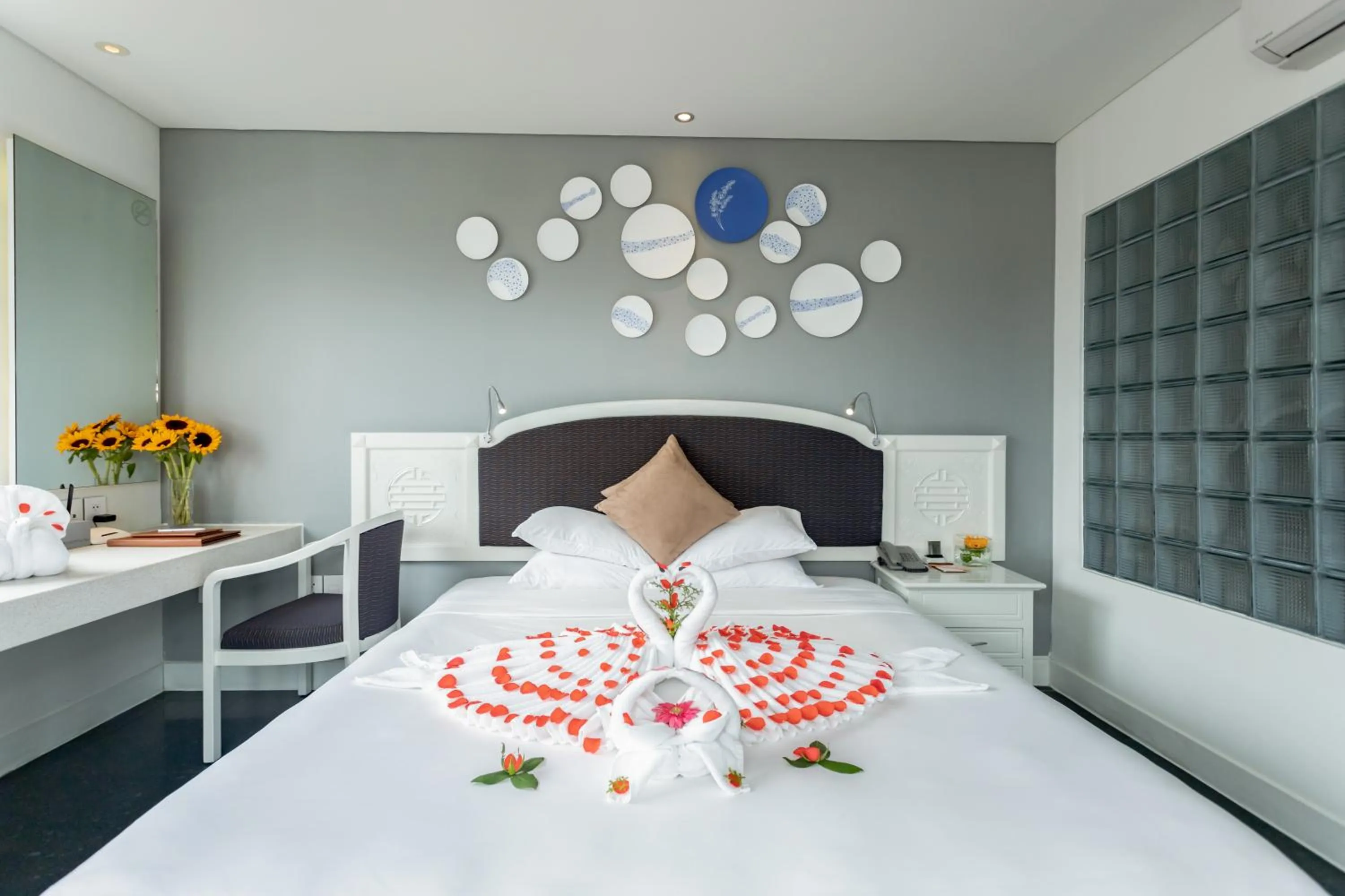 Bed in Alba Spa Hotel