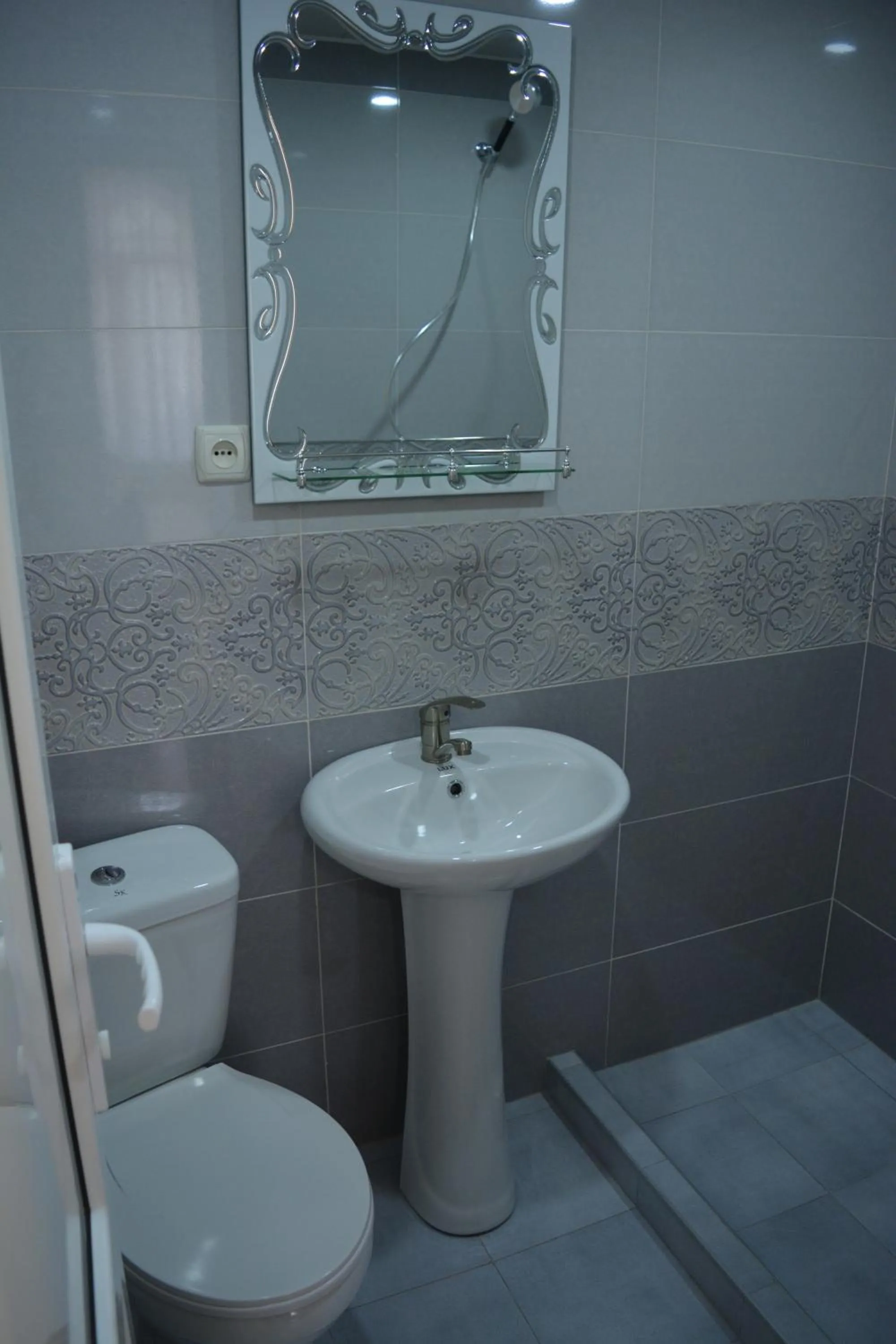Comfort Quadruple Room in Millennium Rabati