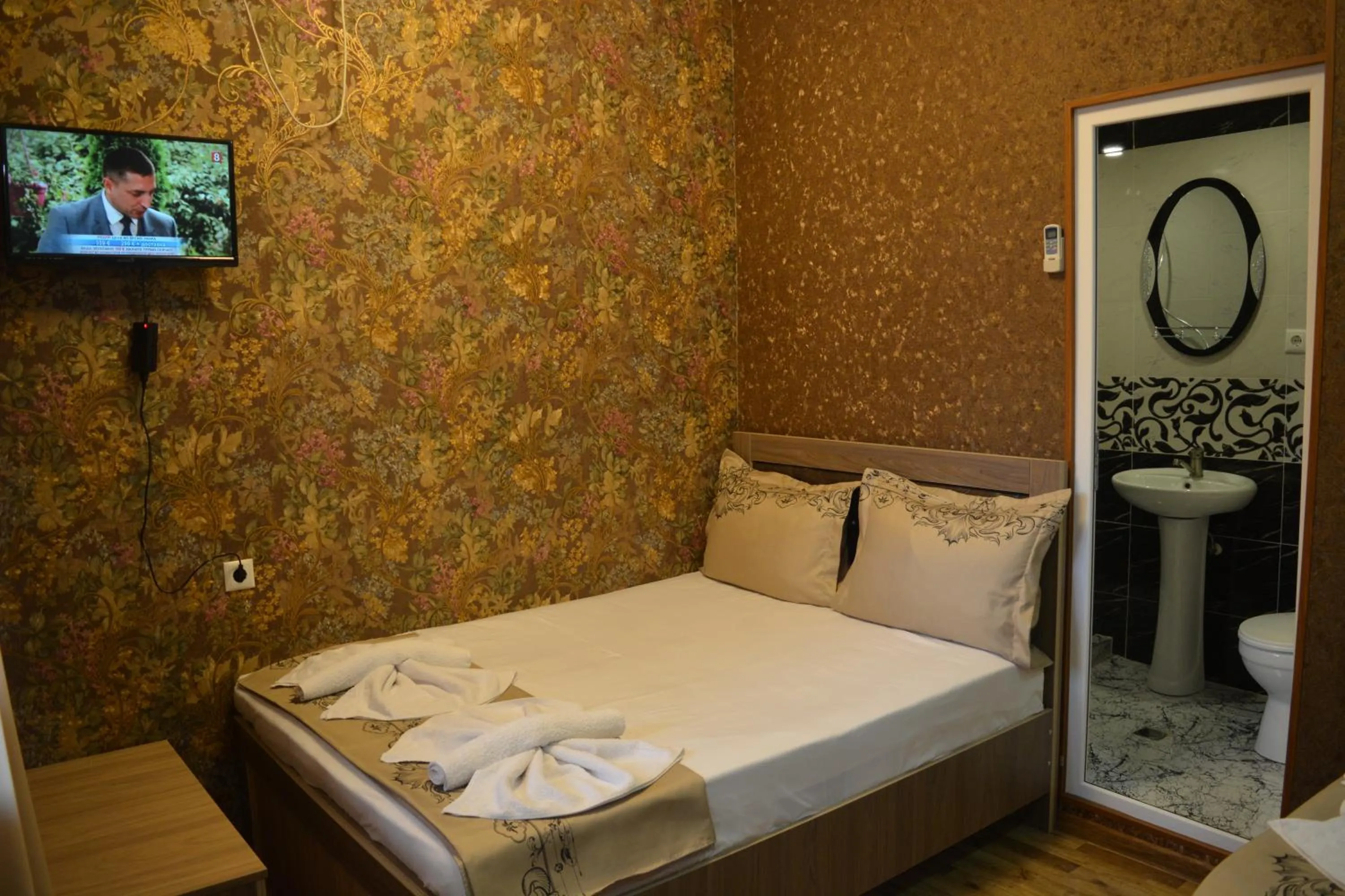 Quadruple Room with Balcony in Millennium Rabati
