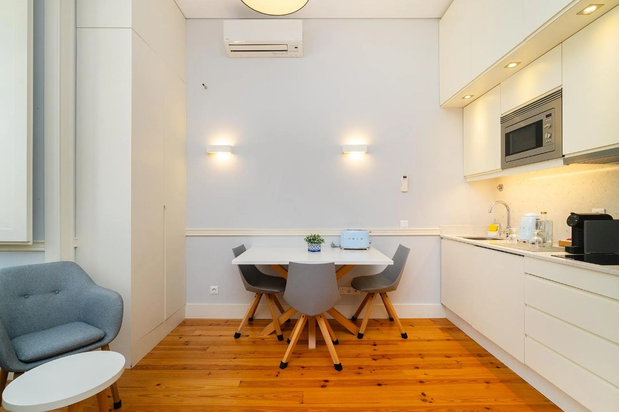 Seating area in Villa Baixa - Lisbon Luxury Apartments