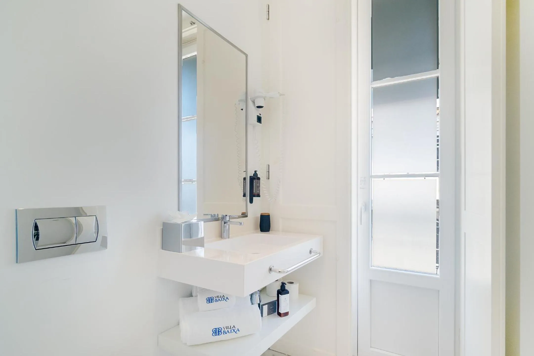Bathroom in Villa Baixa - Lisbon Luxury Apartments